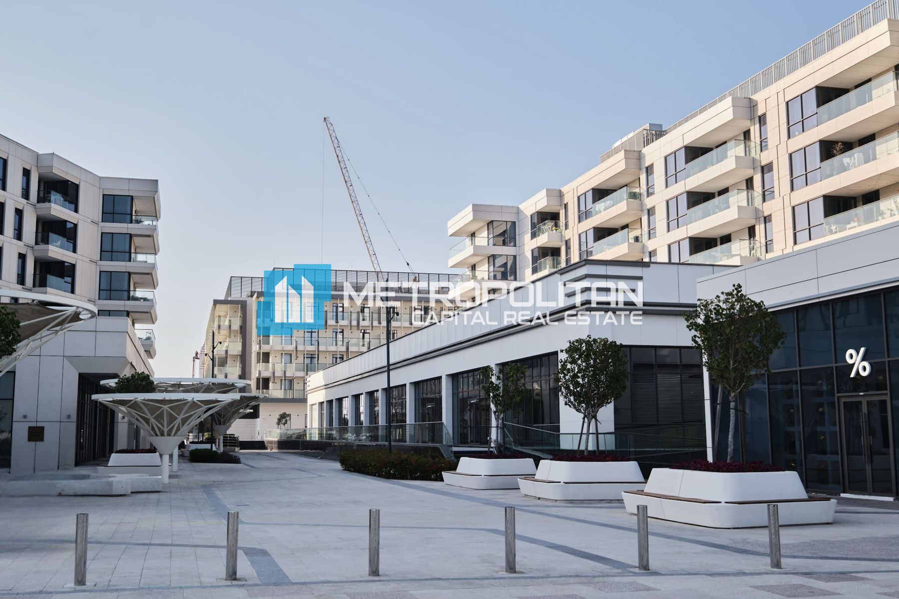 1BR | Near to the Sea, Boulevard View | Vacant