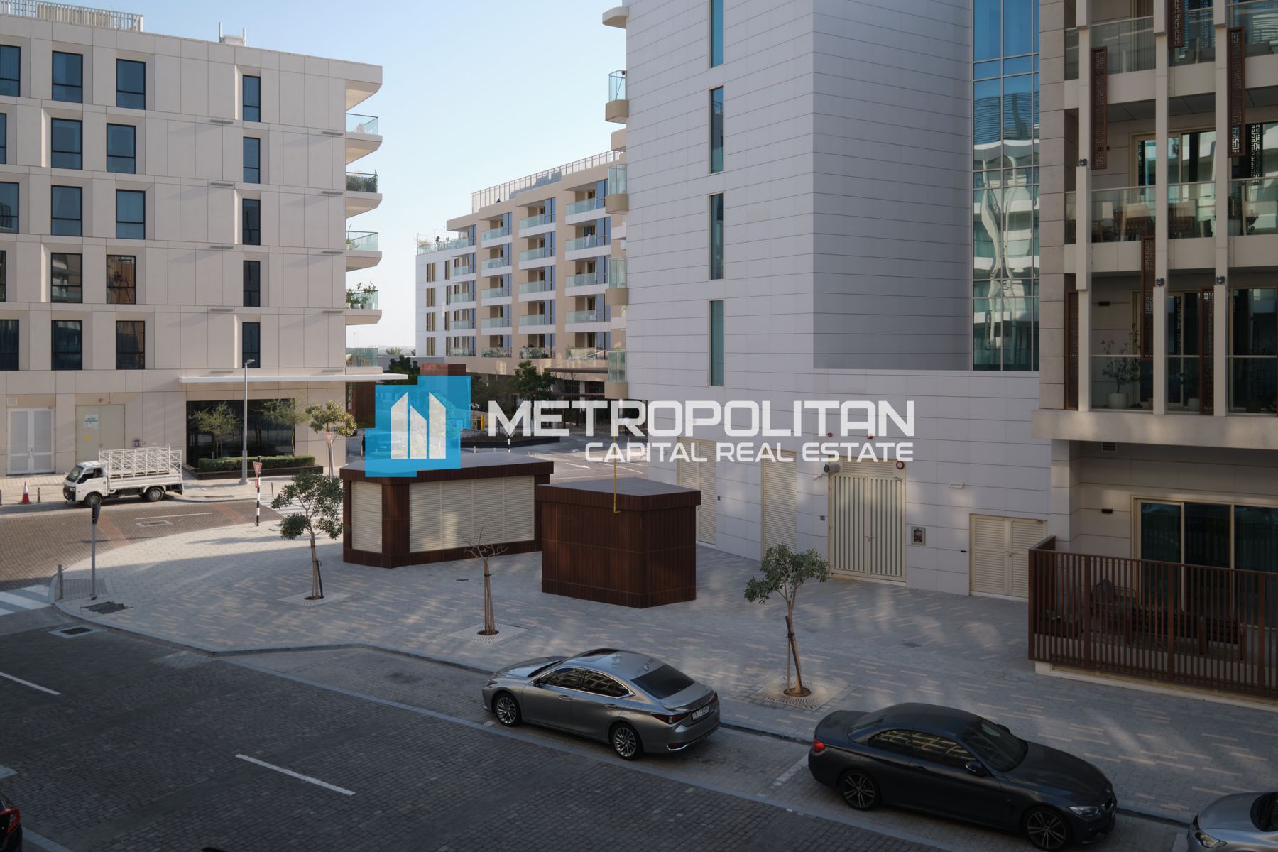 1BR | Near to the Sea, Boulevard View | Vacant