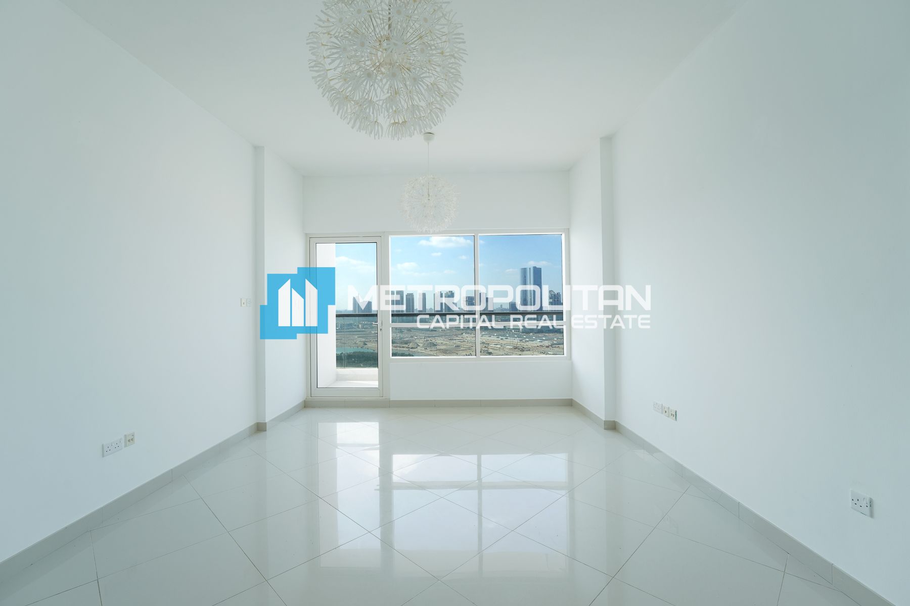 Canal View | Corner 1 Bedroom | Vacant Soon