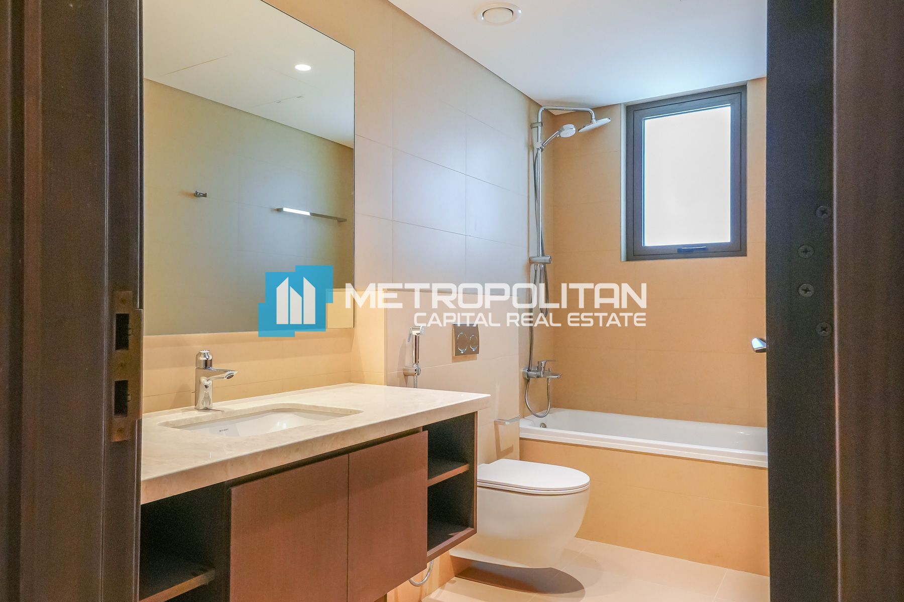 Villa in Cordoba | 3 BR with Maids |Prime Location