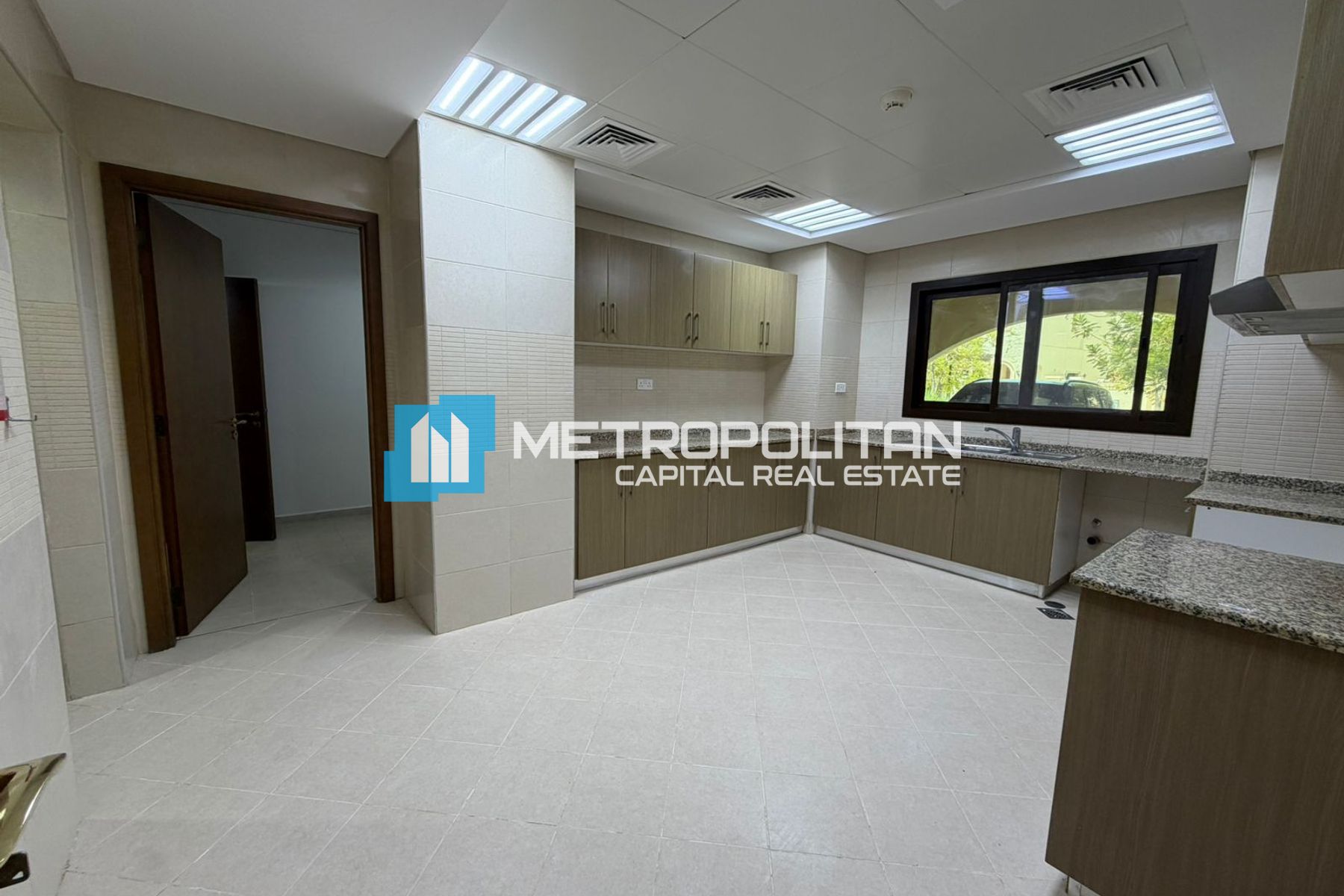 Ready To Move | Private Parking | Well Maintained