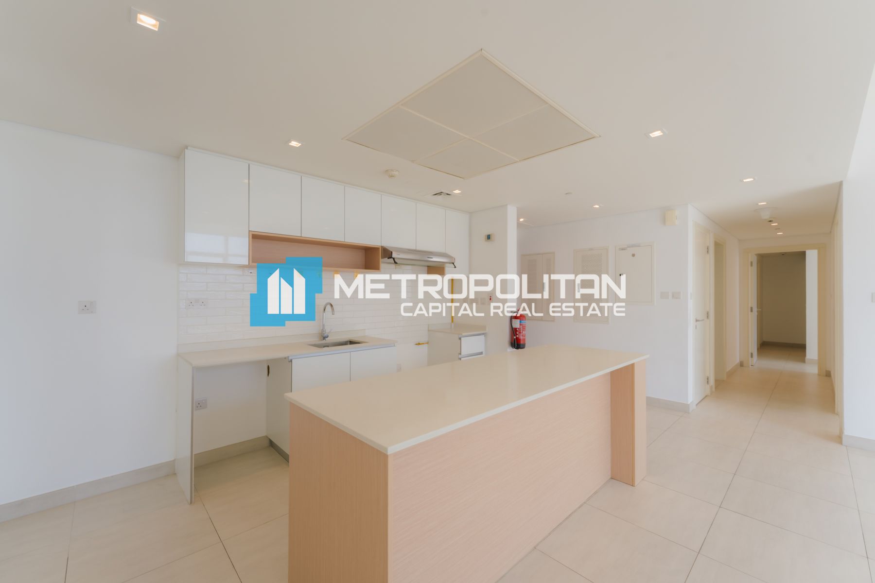 3BR Corner Unit | Canal View | Balcony | Big Size