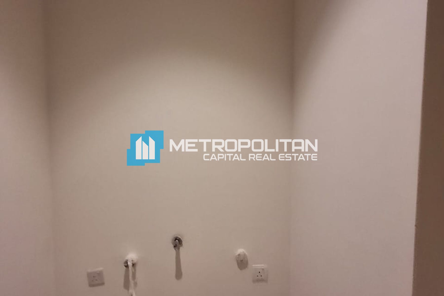 Luxury Living |3 BR with Laundry | Ready to Move