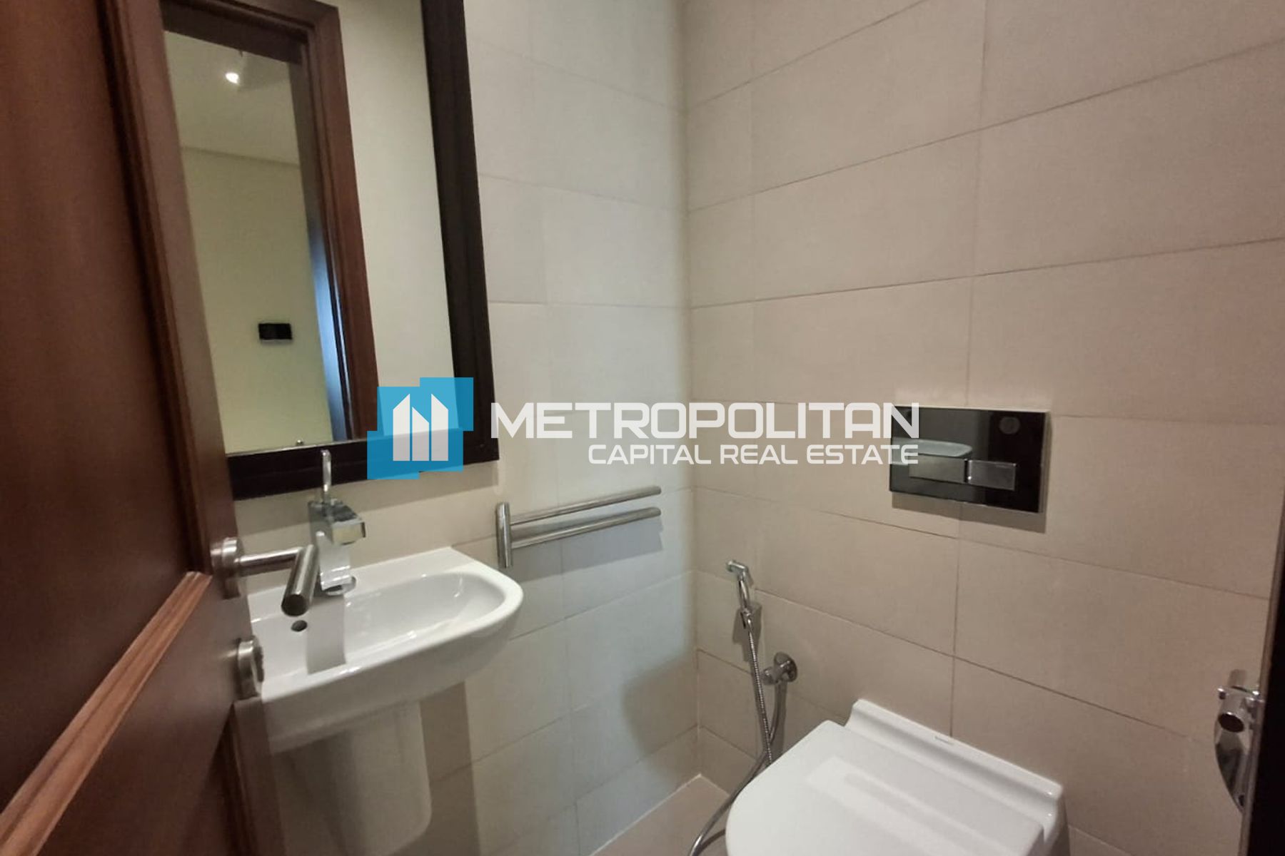 Luxury Living |3 BR with Laundry | Ready to Move
