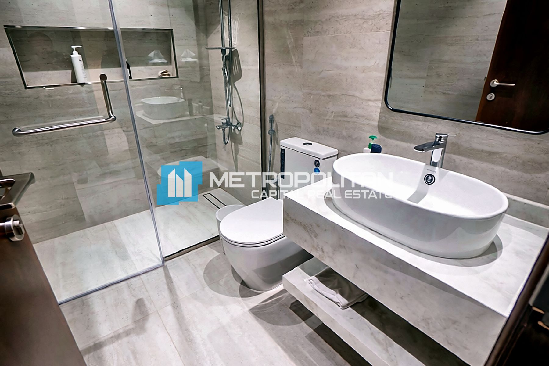 Fully Upgraded | Corner Villa | Private Garden