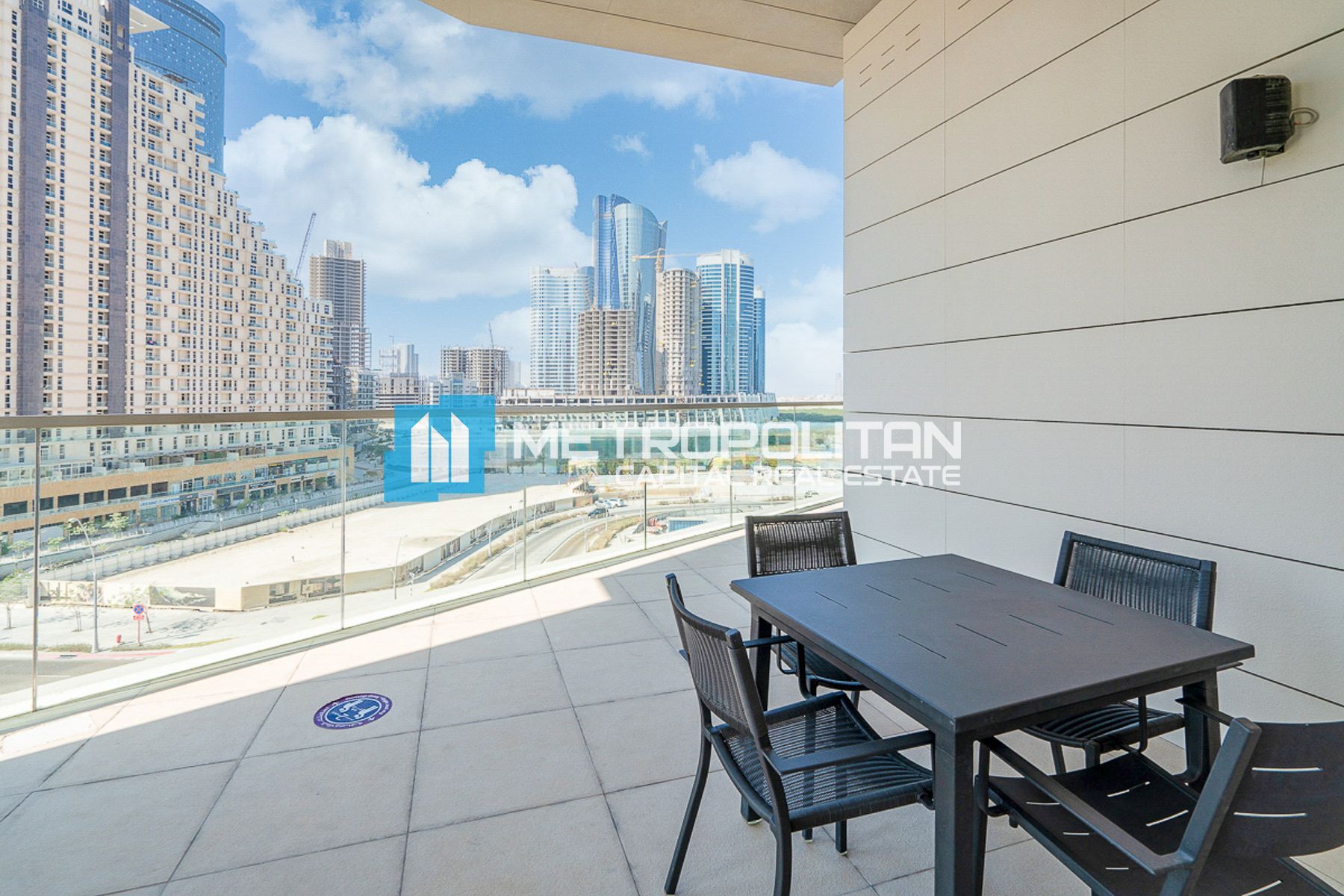 Sea View | High Floor 2BR+Balcony | Laundry Area