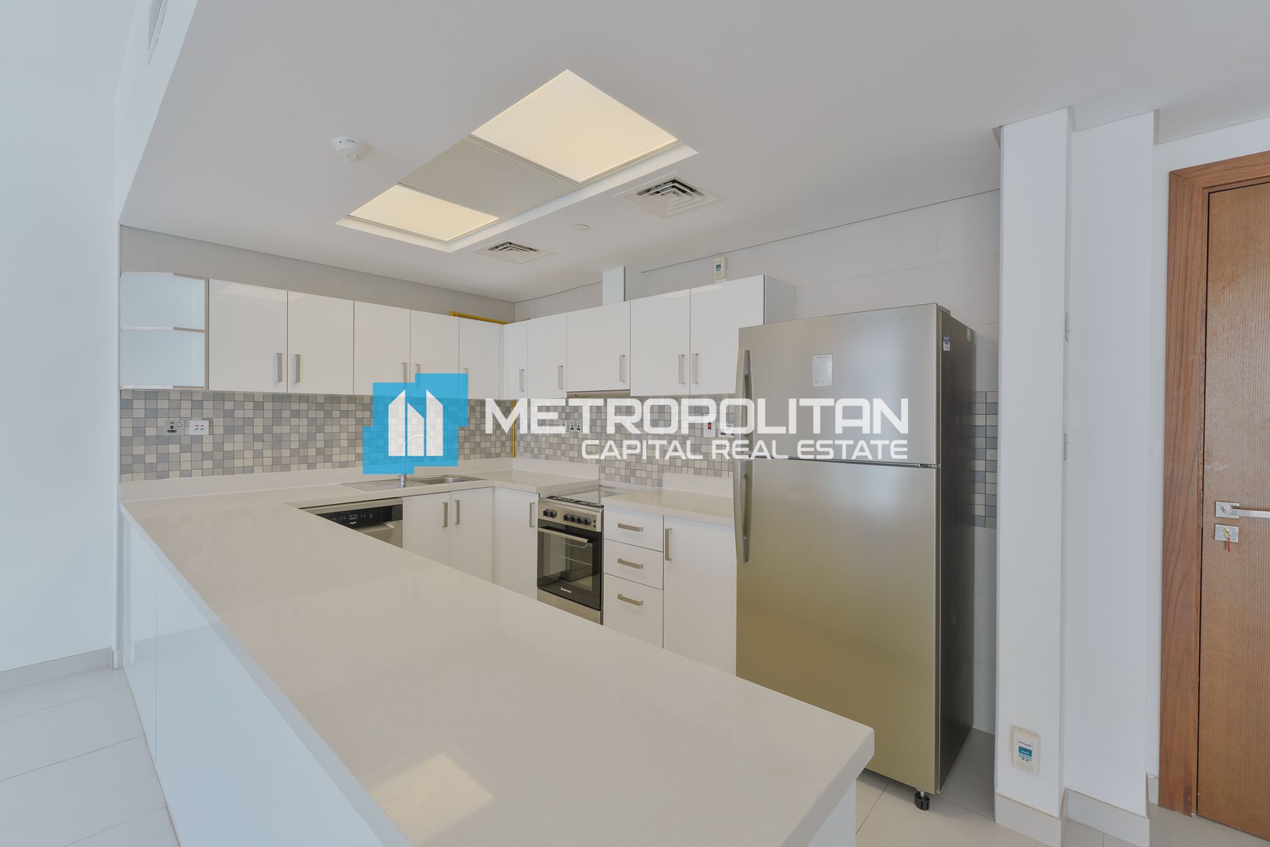 Sea View | High Floor 2BR+Balcony | Laundry Area