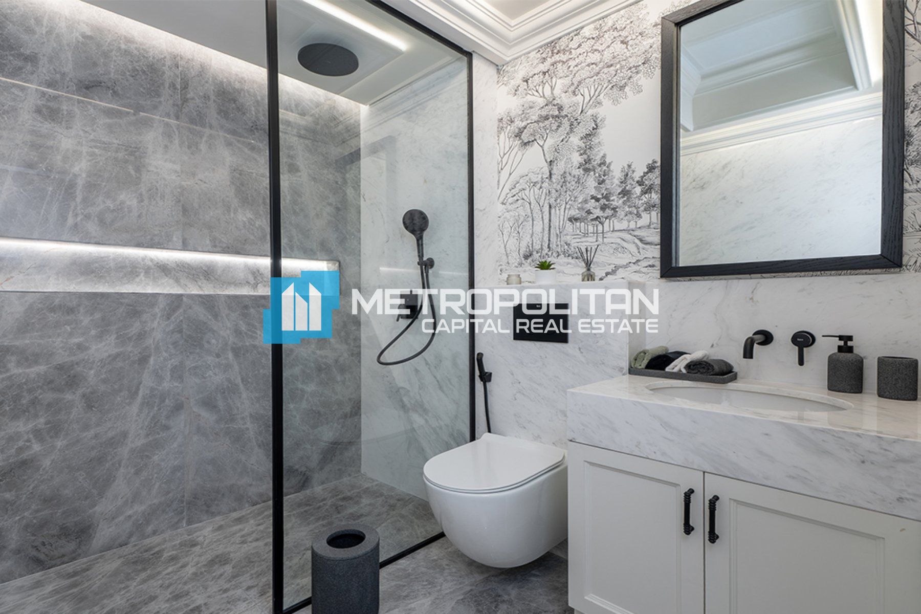 1BR Apartment for Sale in Bab Al Qasr Garden Residence 65, Masdar City - MCS-50023