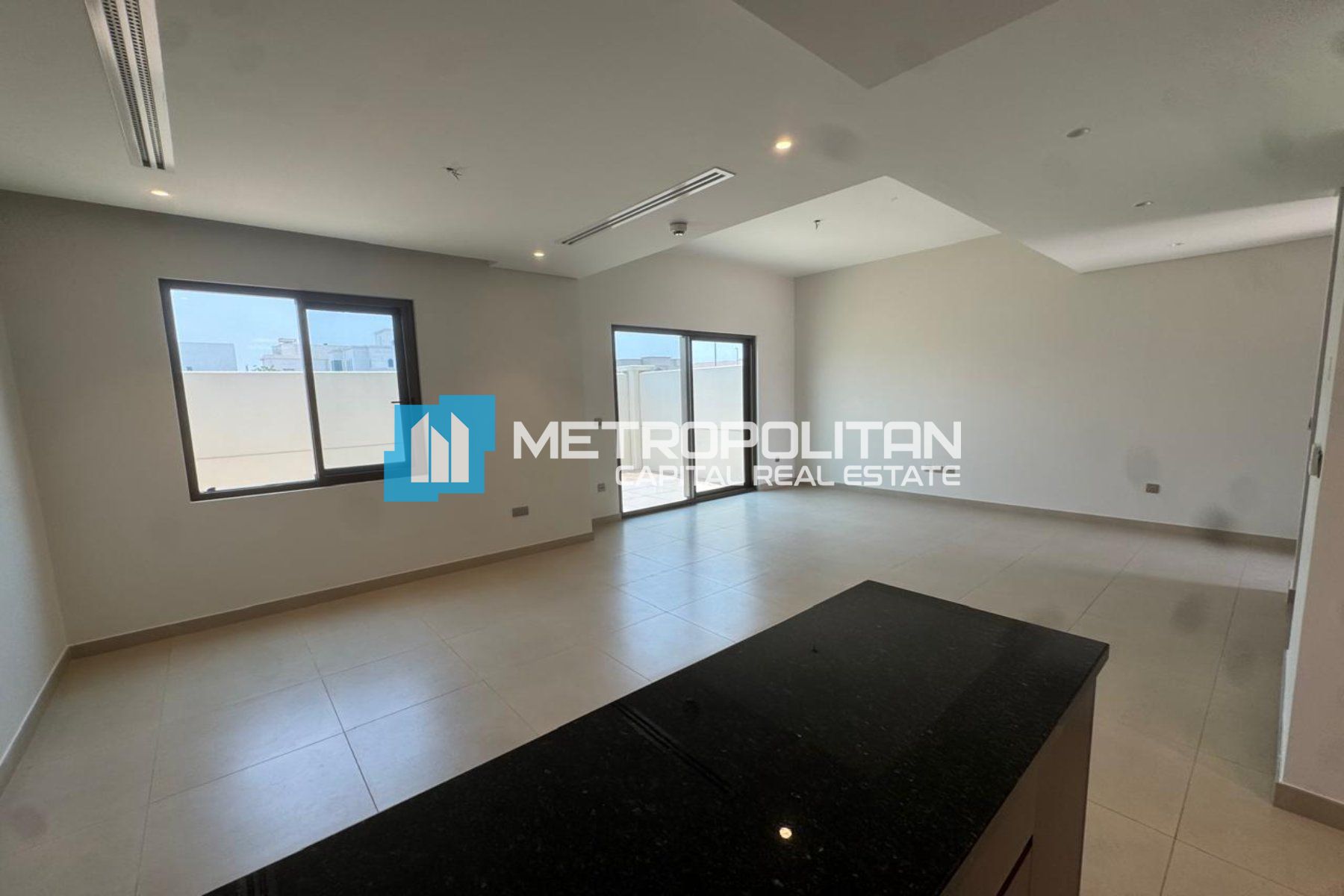 Single Row Middle | 2 BR with Maids | Vacant Unit