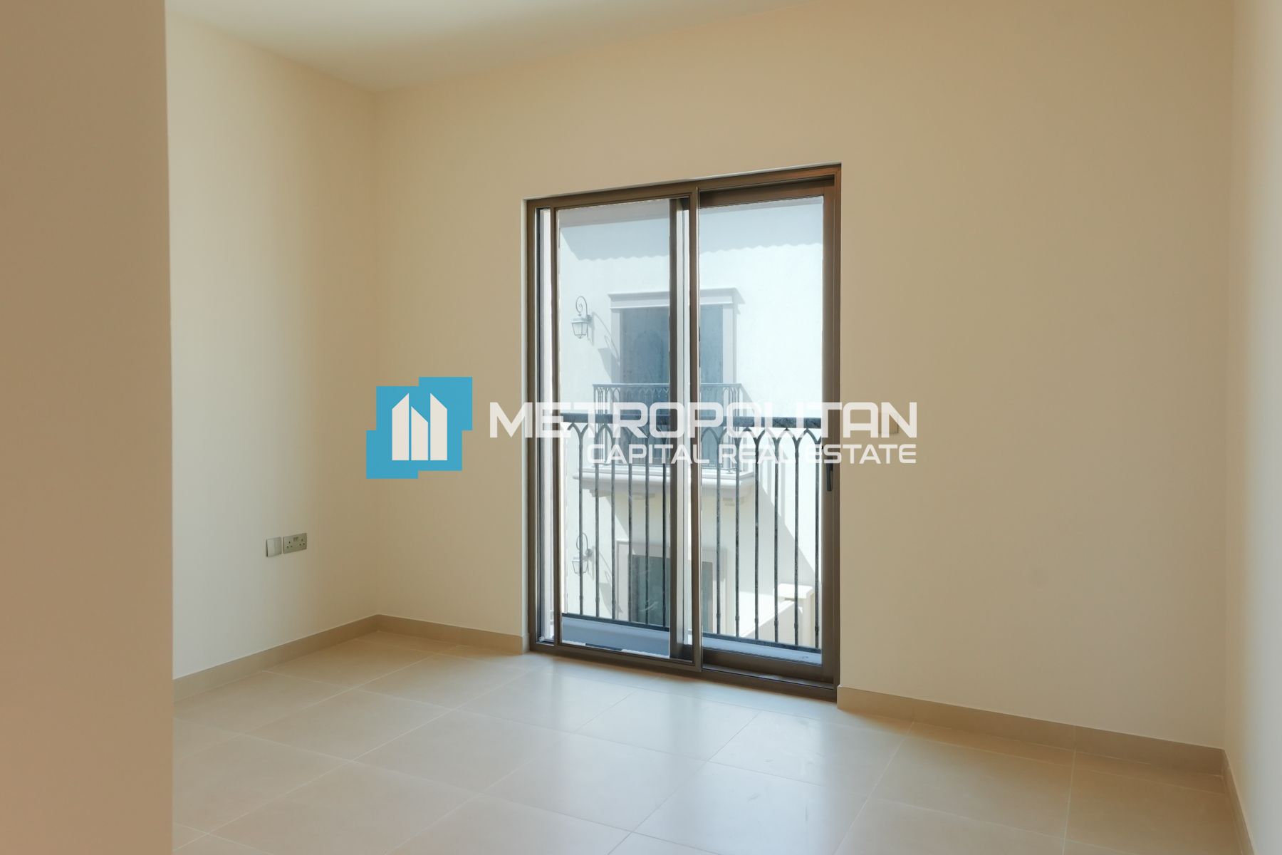 Single Row Middle | 2 BR with Maids | Vacant Unit