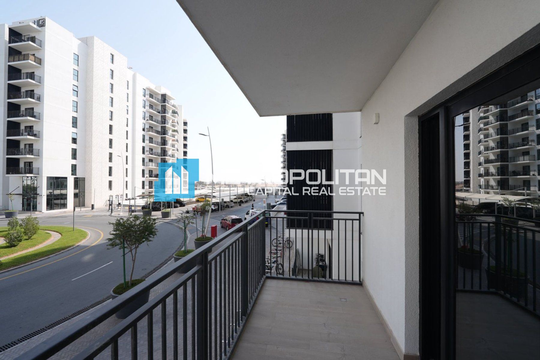 Next To Corner | 1BR w Laundry | Prime Location