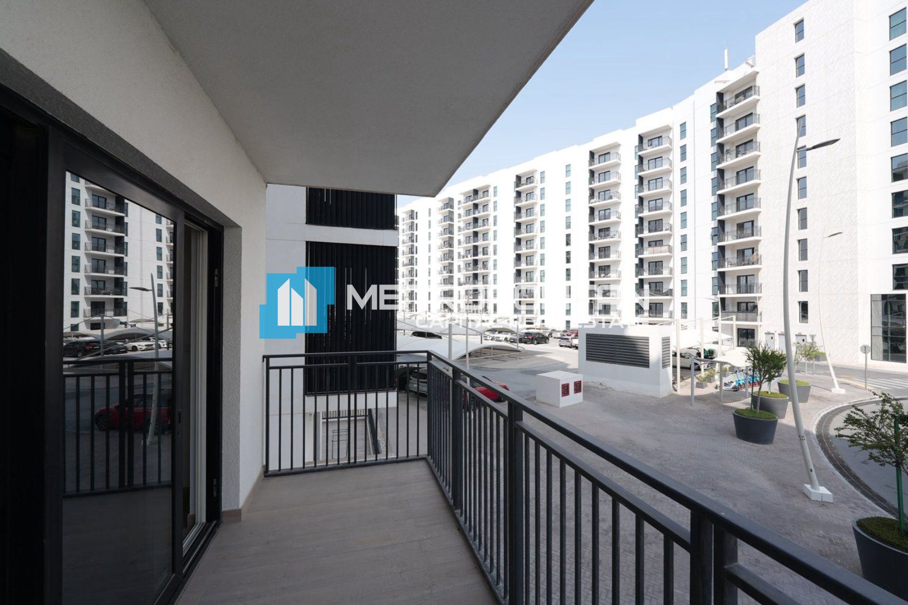 Next To Corner | 1BR w Laundry | Prime Location