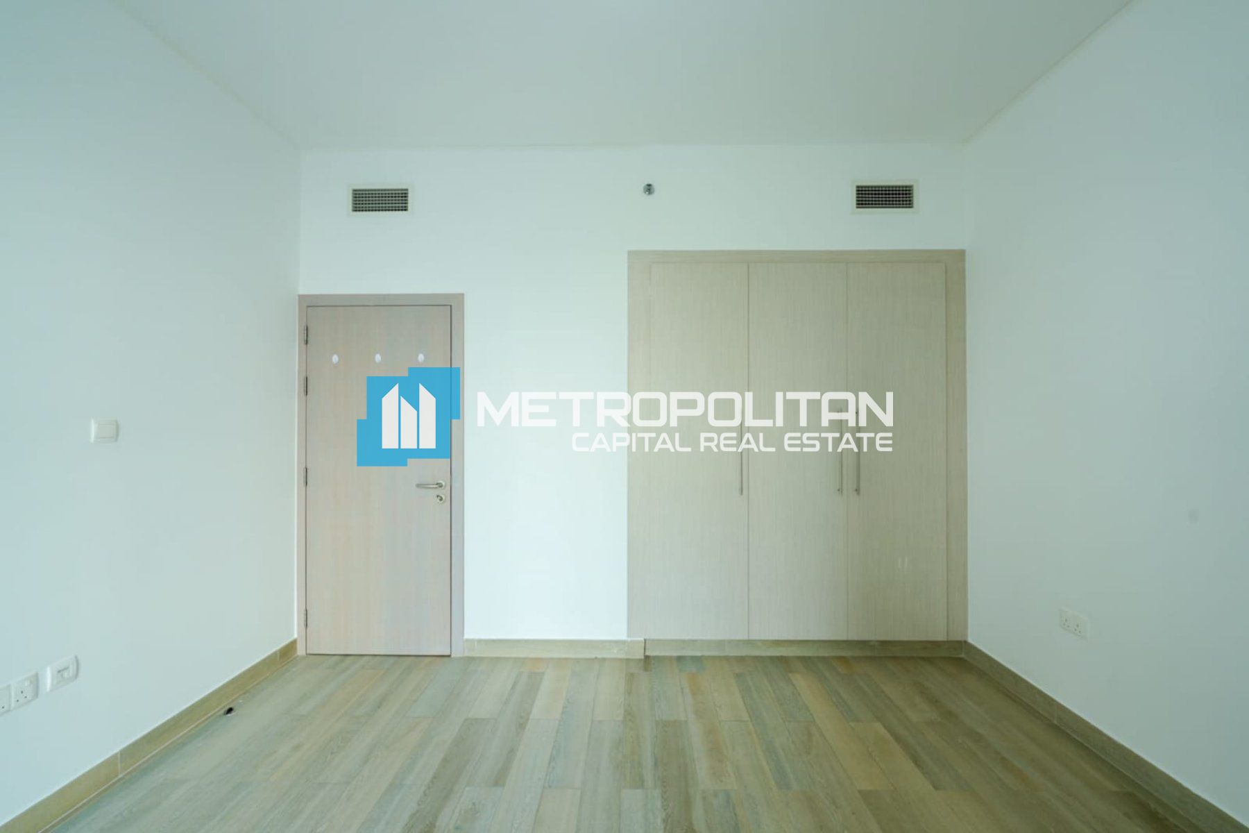 Next To Corner | 1BR w Laundry | Prime Location