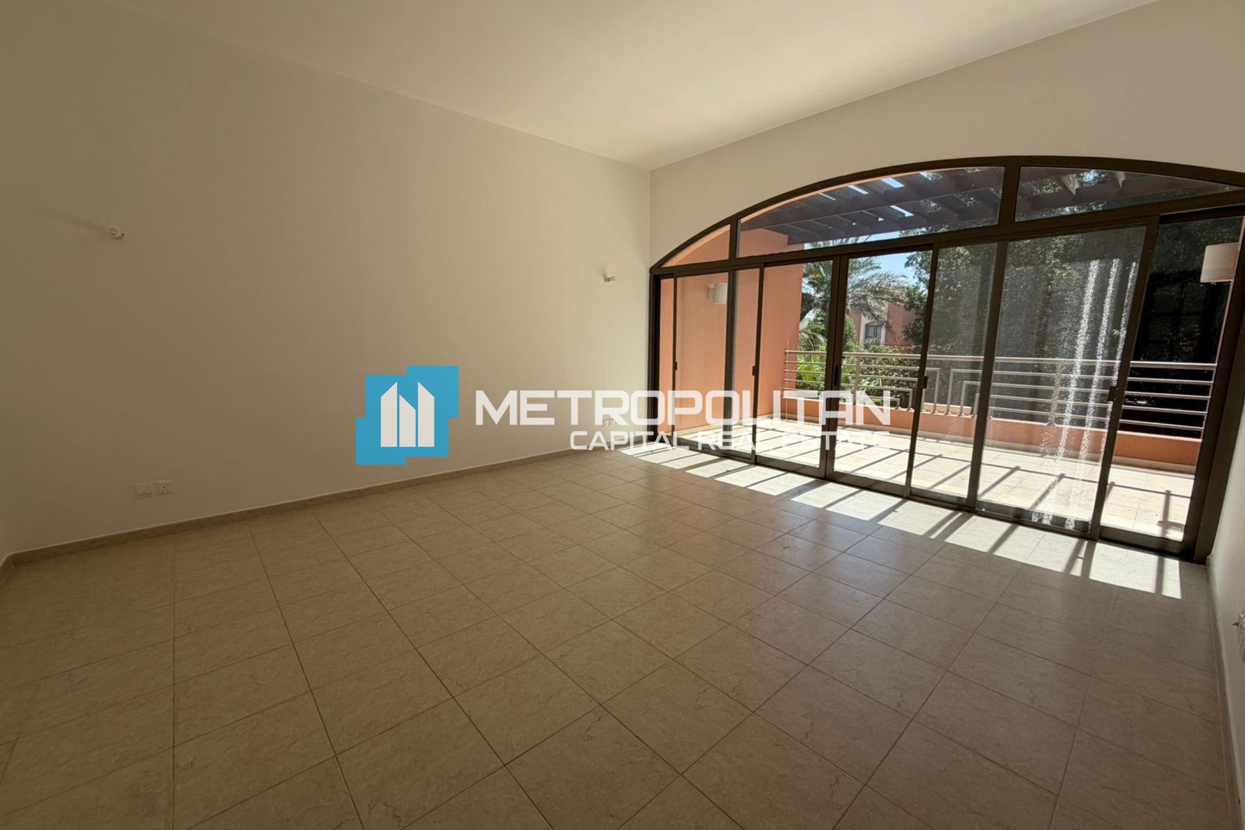 Hot Deal| Huge Plot |Free Maintenance & SC |Vacant