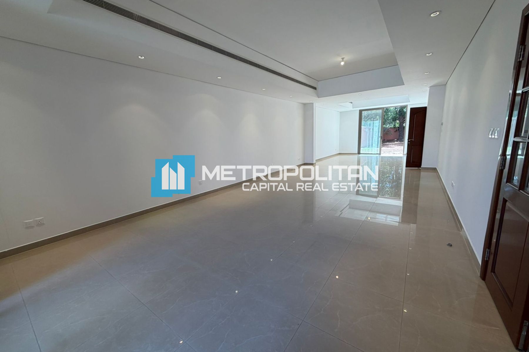 5BR Villa for Sale in Mangrove Village, Rabdan - MCS-50075