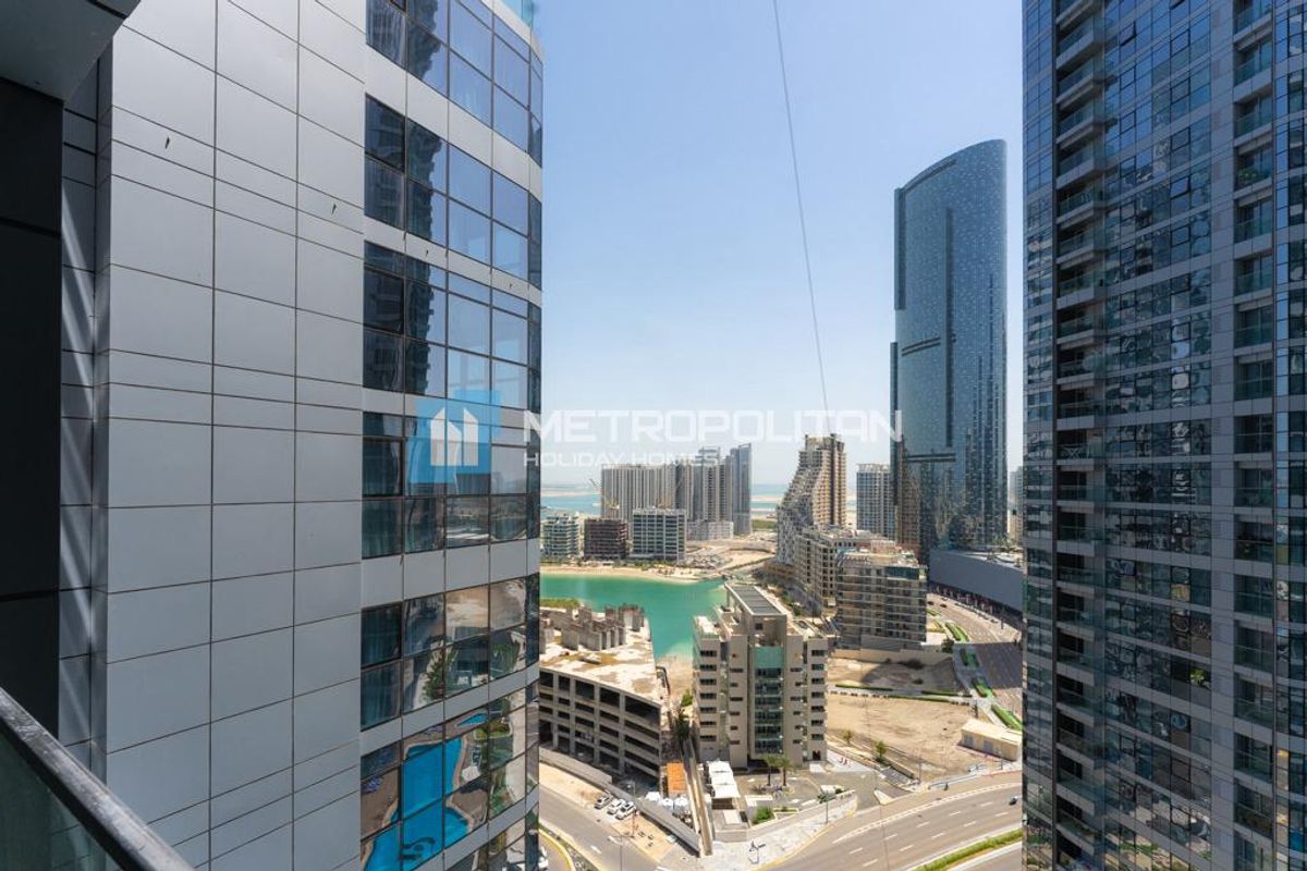 شقة للبيع في Radiant Square، Al Reem Island - MCS-50133
