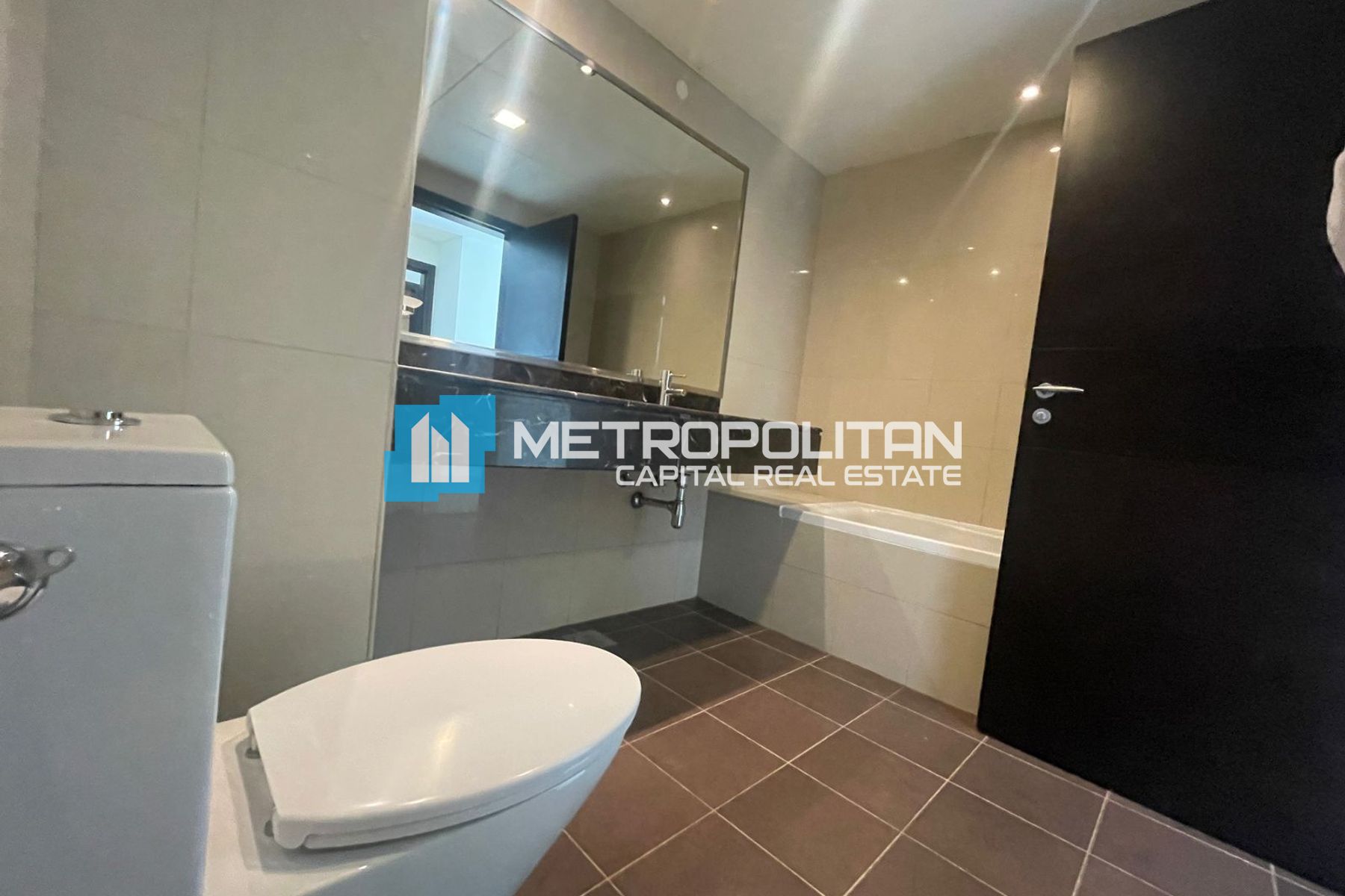 شقة للبيع في Sun Tower، Al Reem Island - MCS-50230