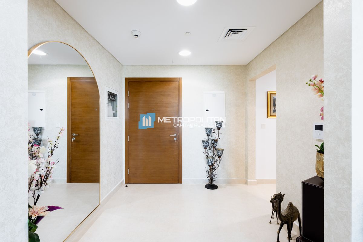 Golf & Sea View | 3 BR w/Maids | Best corner unit