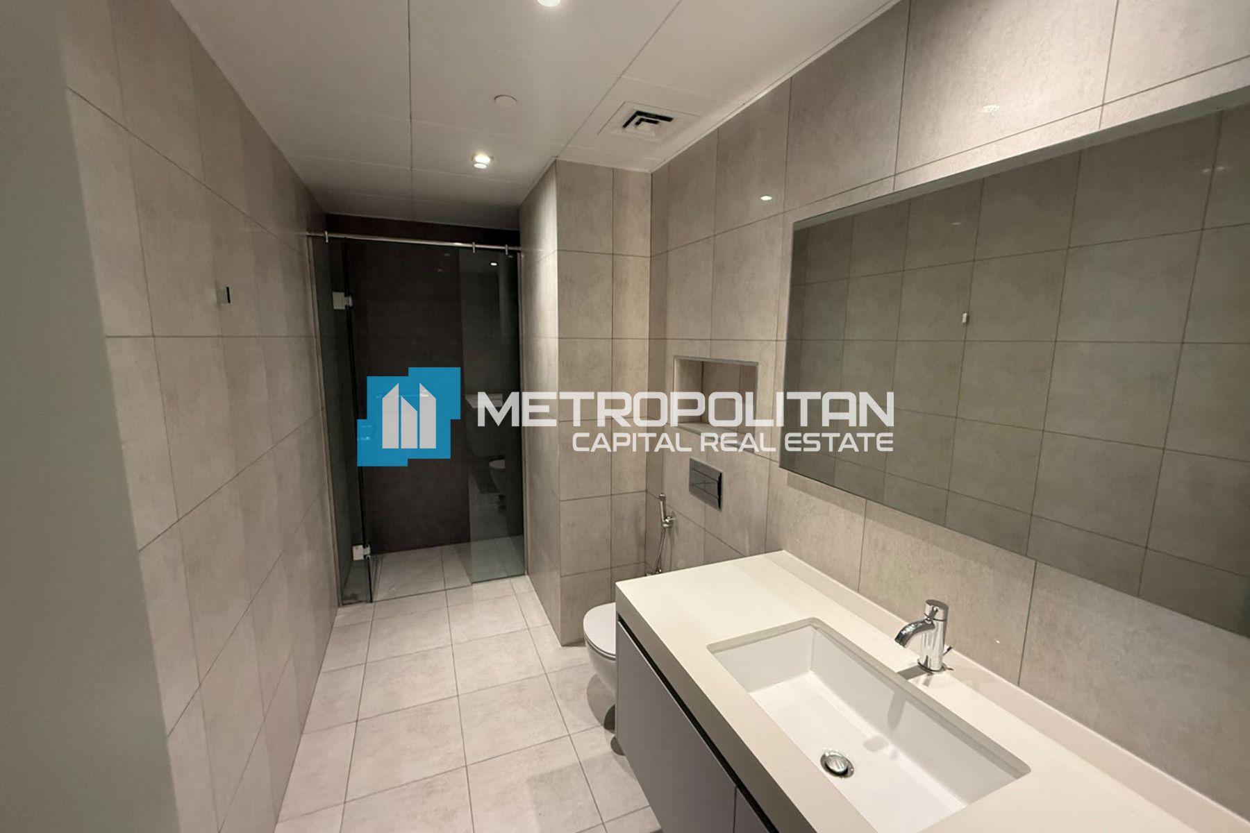 Duplex 3BR | Full Canal View | Ready to Move