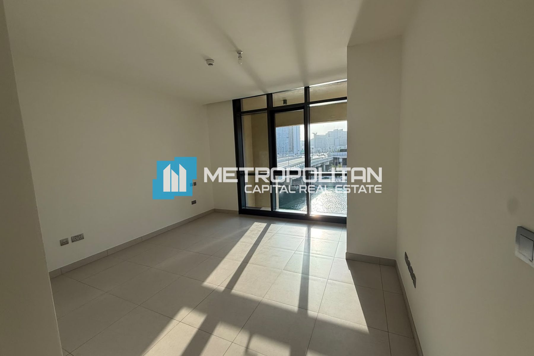 Duplex 3BR | Full Canal View | Ready to Move