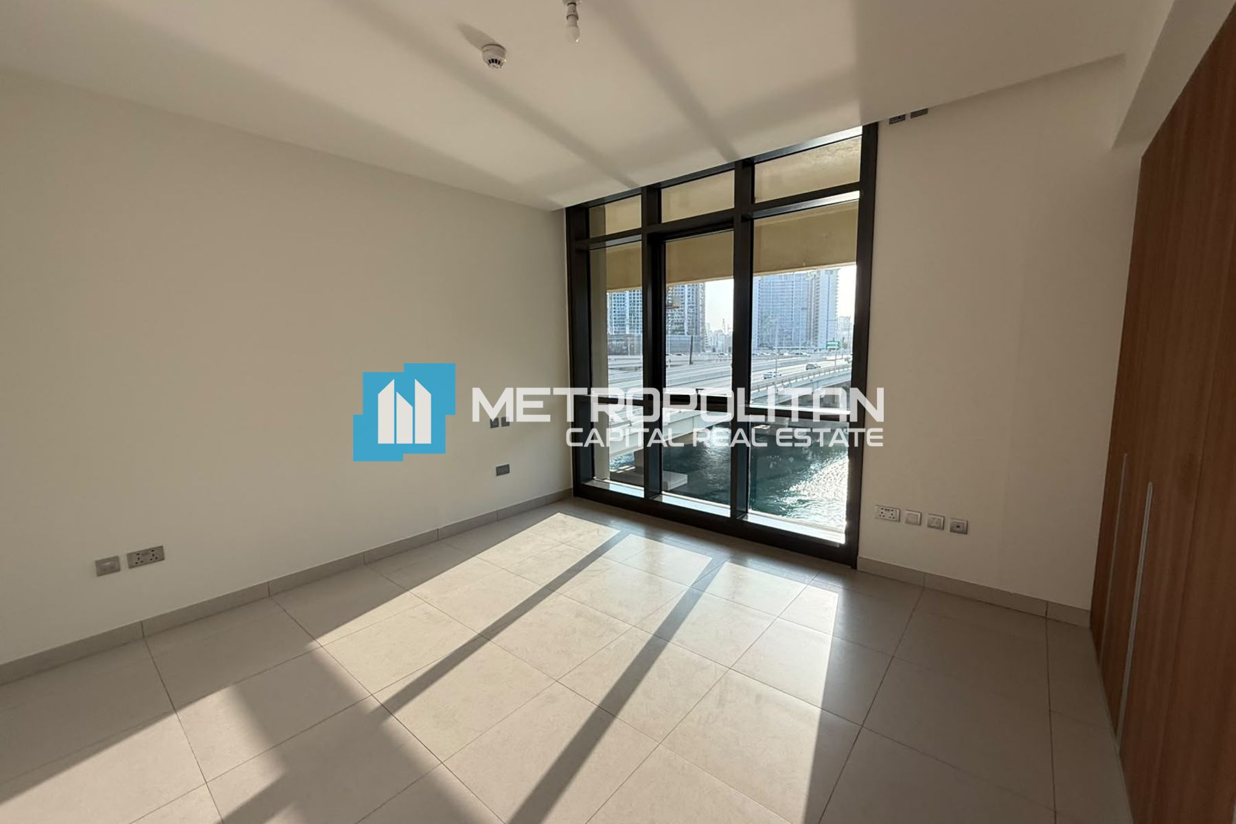Duplex 3BR | Full Canal View | Ready to Move