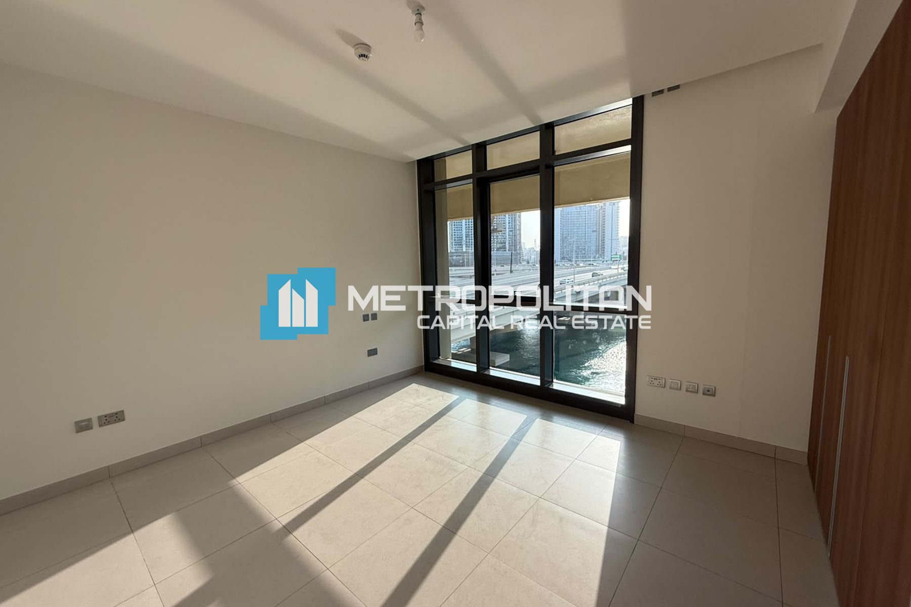 Duplex 3BR | Full Canal View | Ready to Move