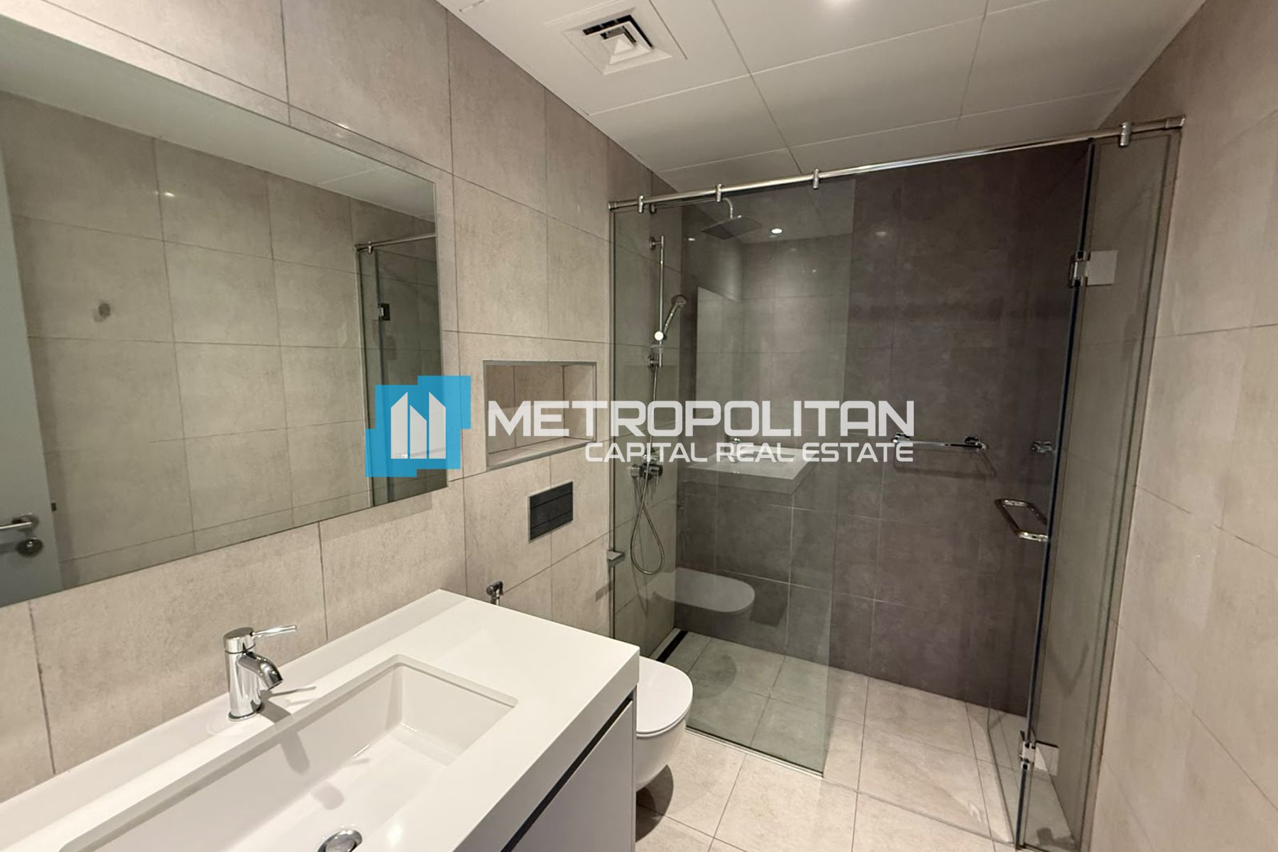 Canal View | Ready to Move 2BR | Balcony