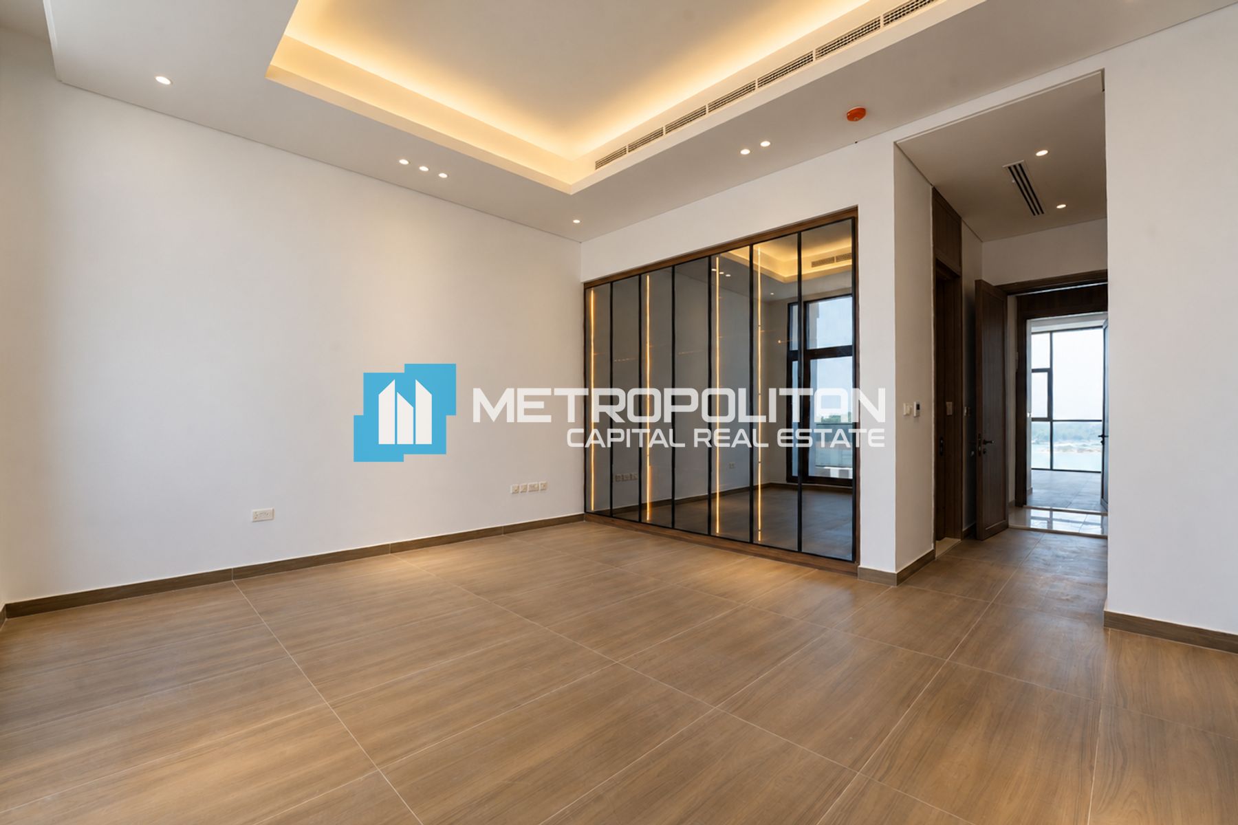 Canal View | Single Row |Private Pool |Driver Room