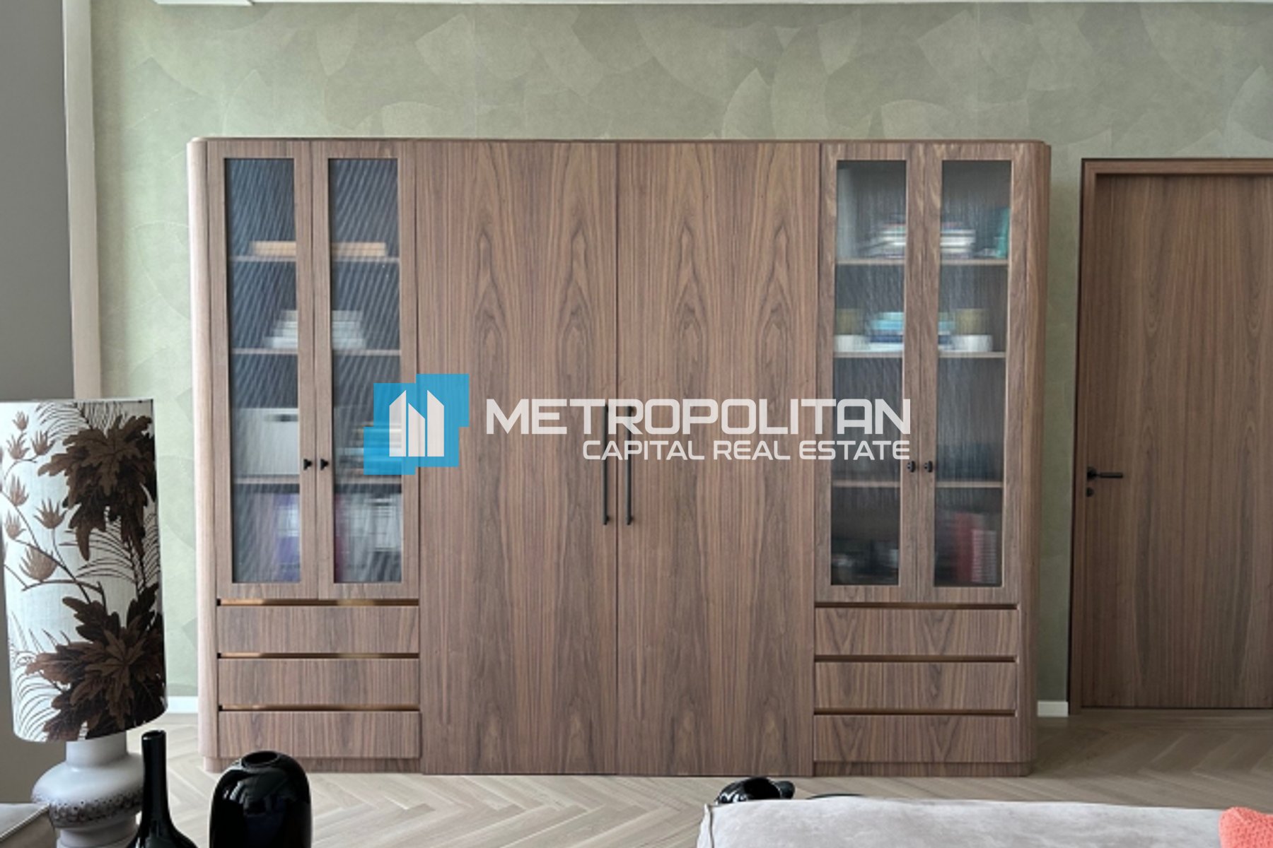 Canal & Museum View | High Floor | Bespoke Design