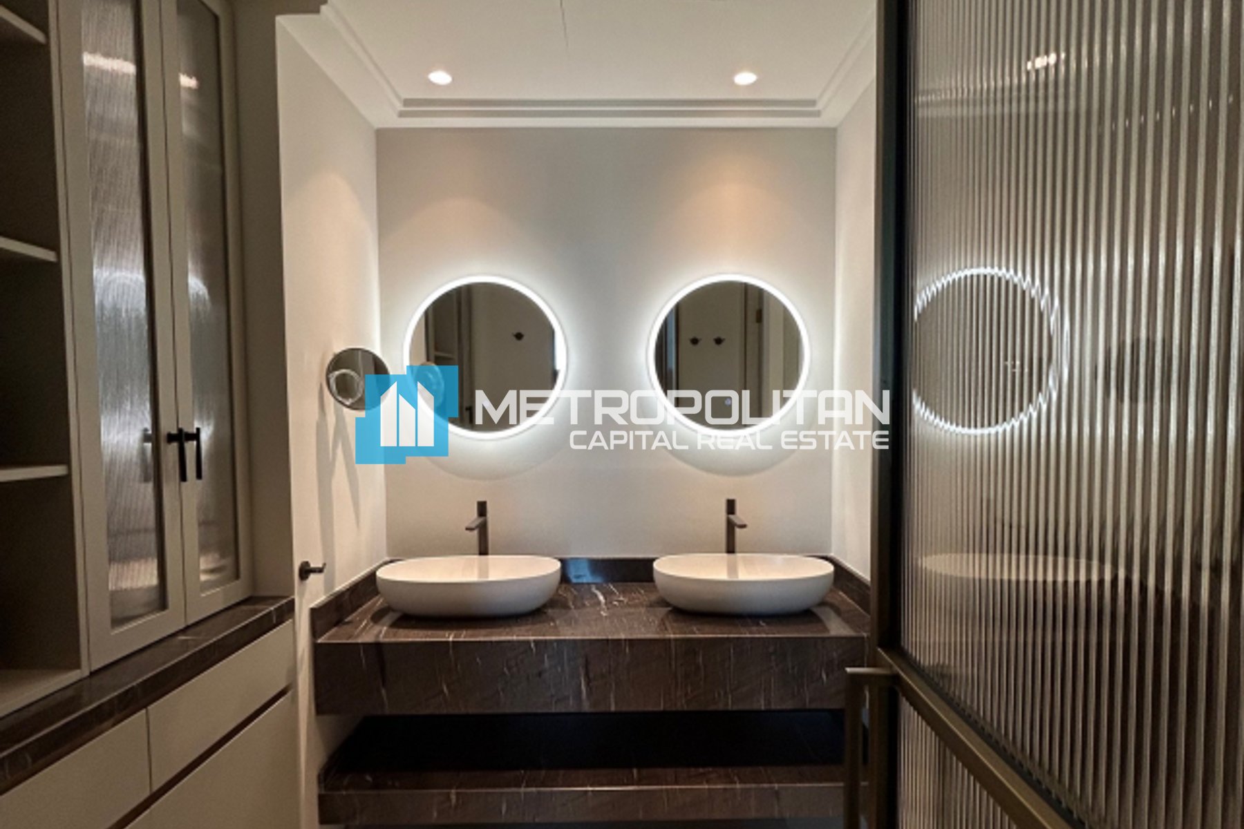 Canal & Museum View | High Floor | Bespoke Design