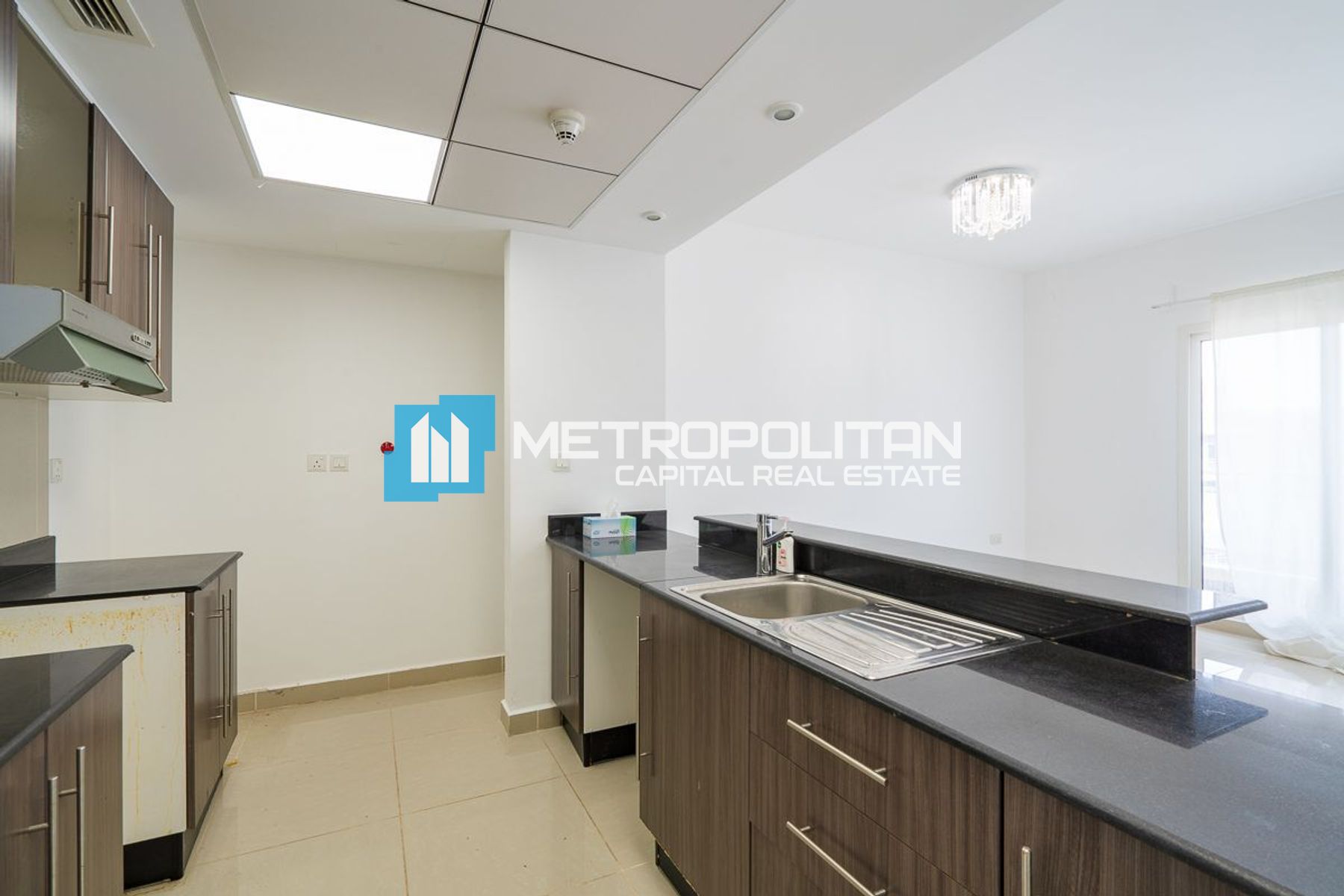 Spacious 1 BR w/ Balcony | Vacant Unit | City View