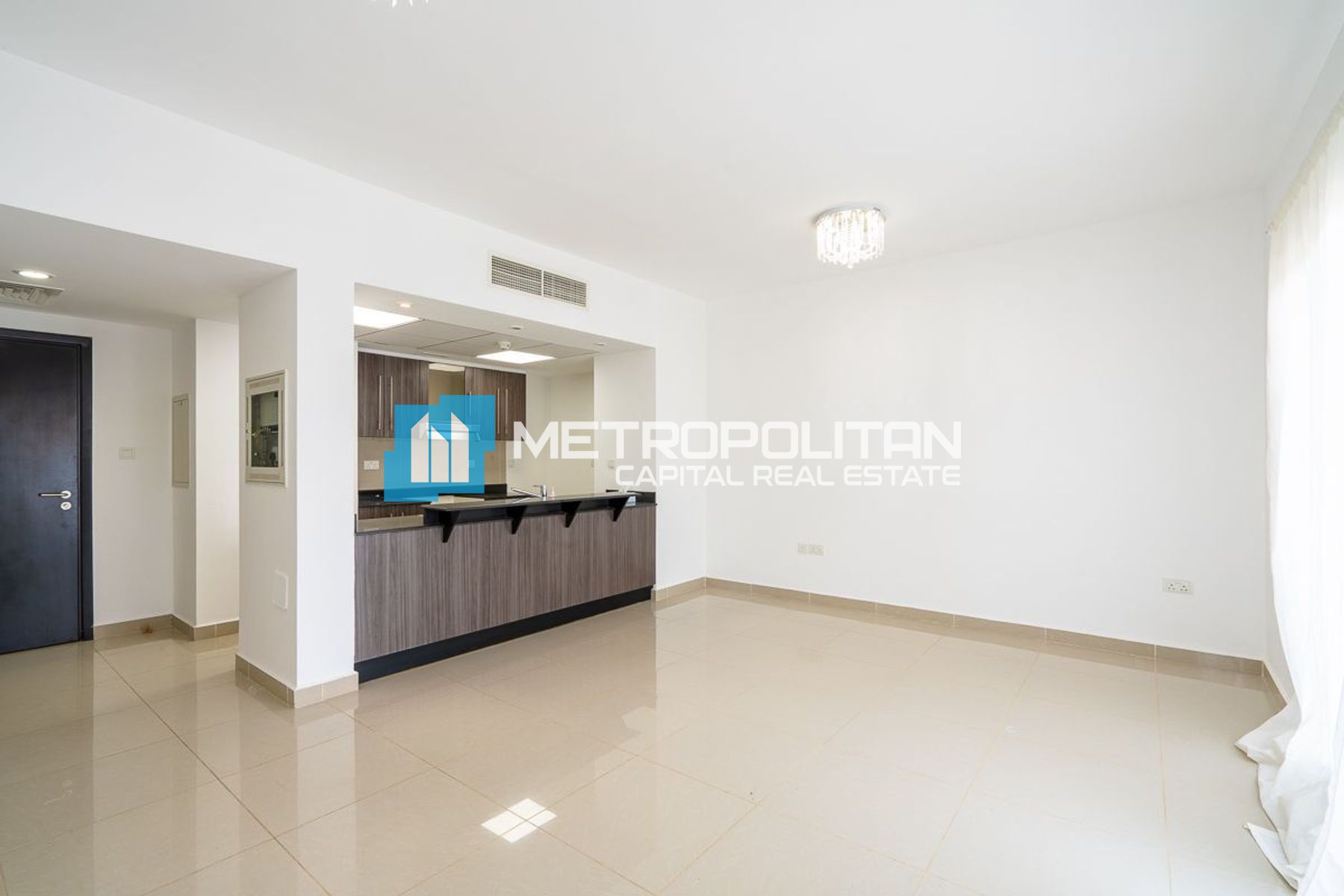 Spacious 1 BR w/ Balcony | Vacant Unit | City View