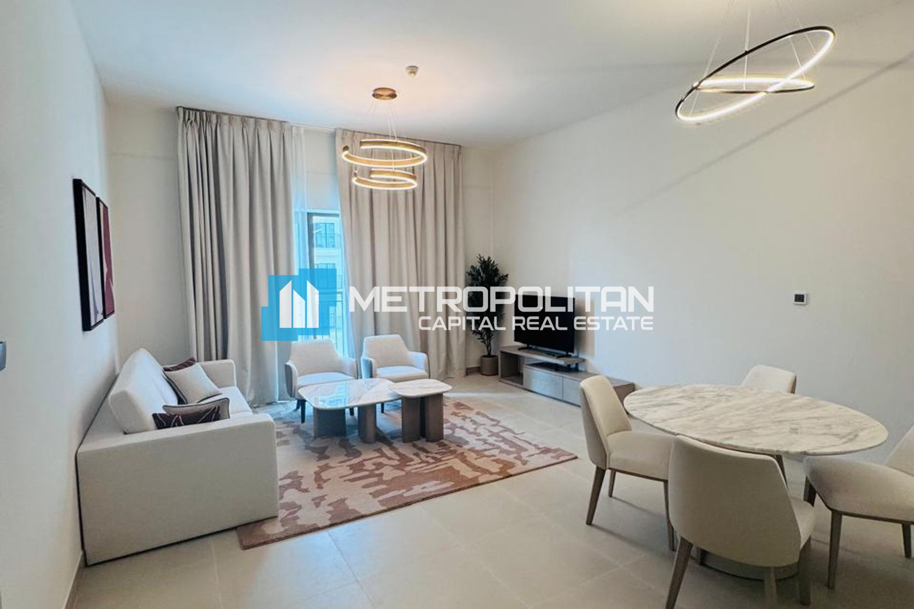 Golf and Pool View | High Floor | Nearby Amenities