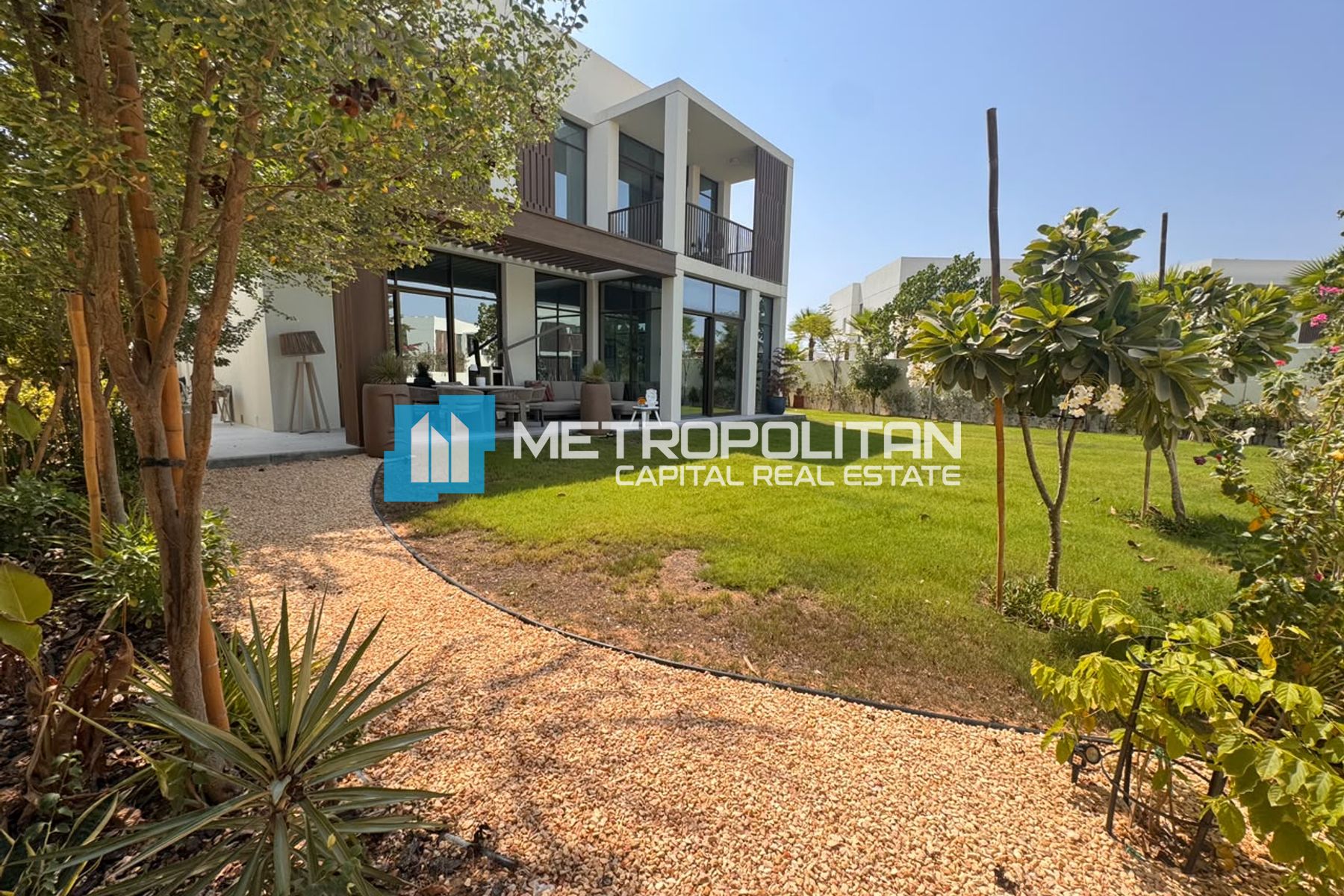 Prime Location | Single Row | 4 BR with Maids