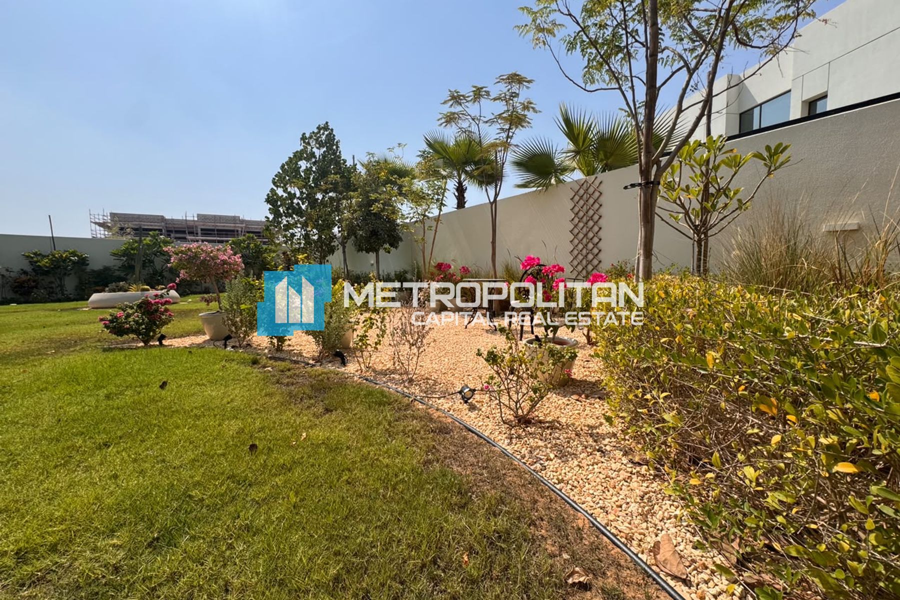 Prime Location | Single Row | 4 BR with Maids