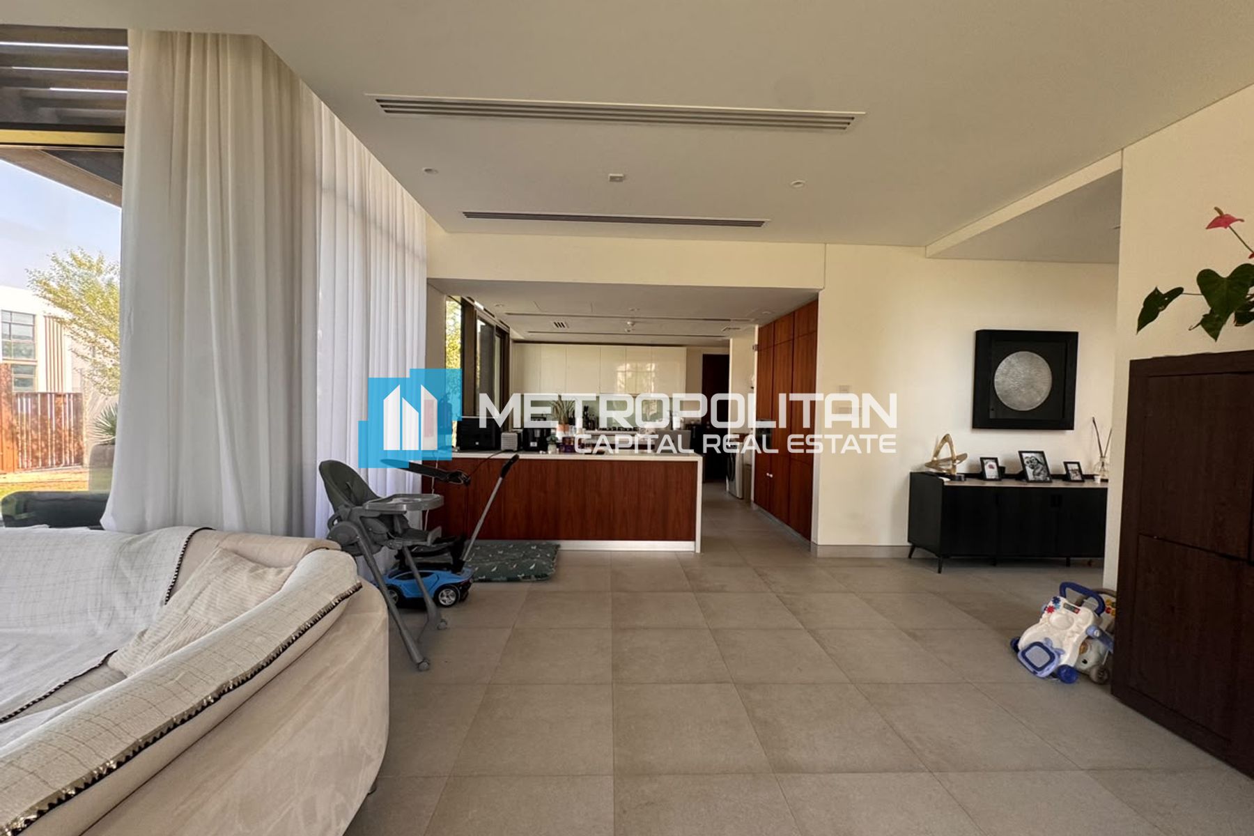 Prime Location | Single Row | 4 BR with Maids