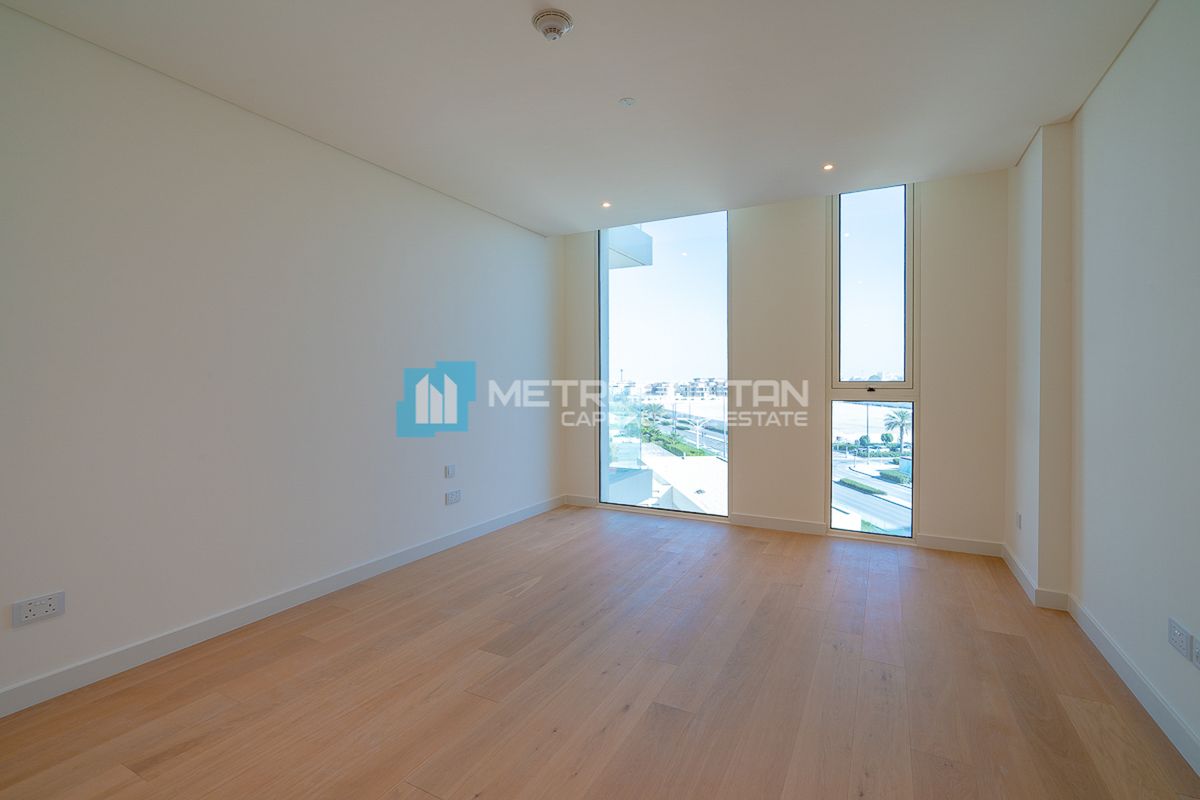 High End 3BR+Maids | Balcony | Beachfront Living