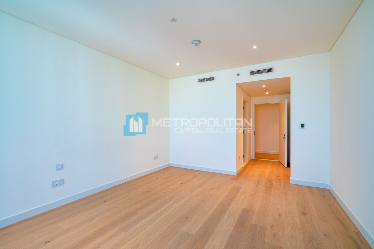 High End 3BR+Maids | Balcony | Beachfront Living