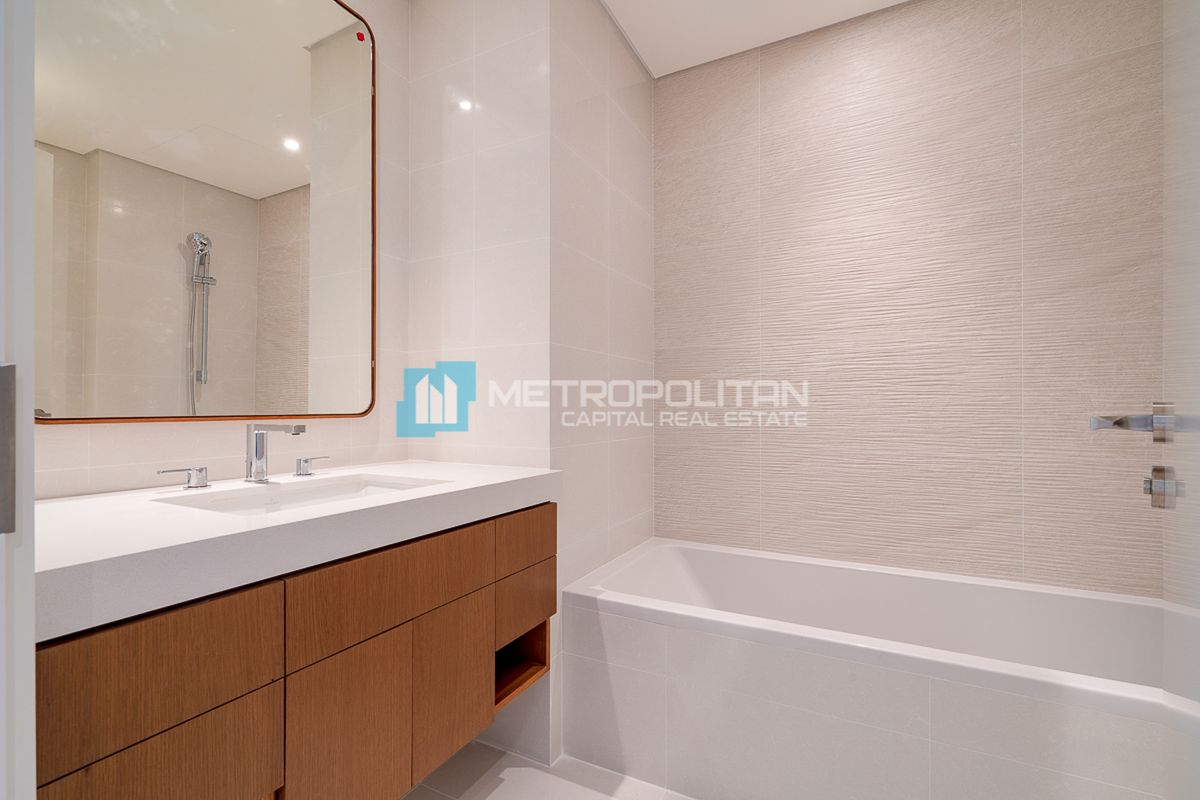 High End 3BR+Maids | Balcony | Beachfront Living