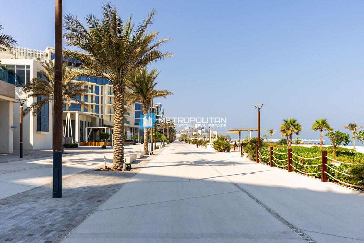 High End 3BR+Maids | Balcony | Beachfront Living