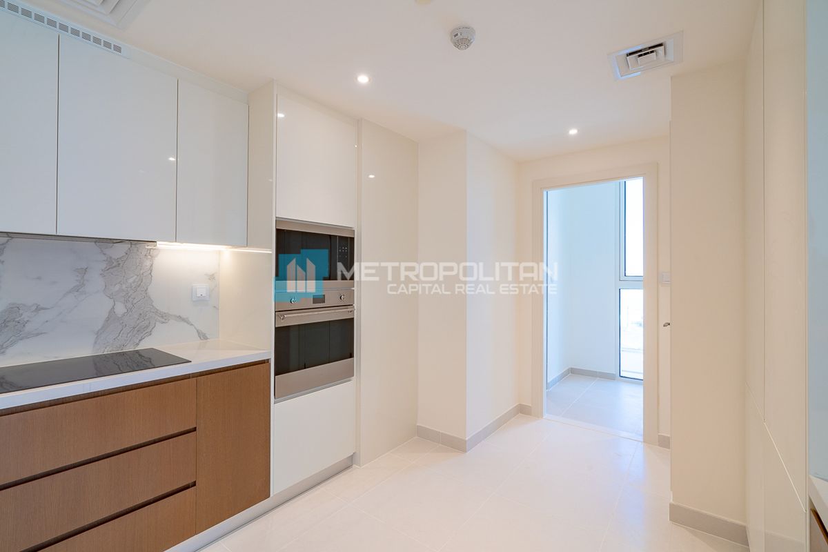 High End 3BR+Maids | Balcony | Beachfront Living