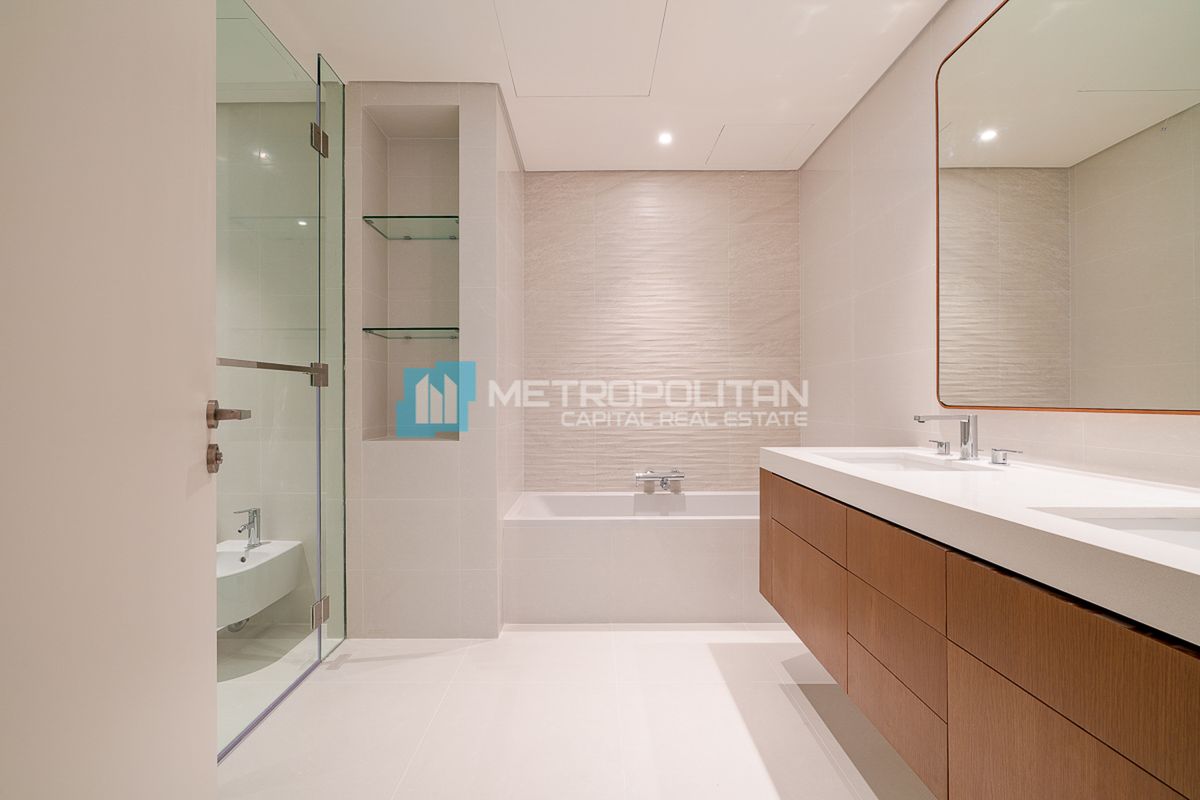 High End 3BR+Maids | Balcony | Beachfront Living