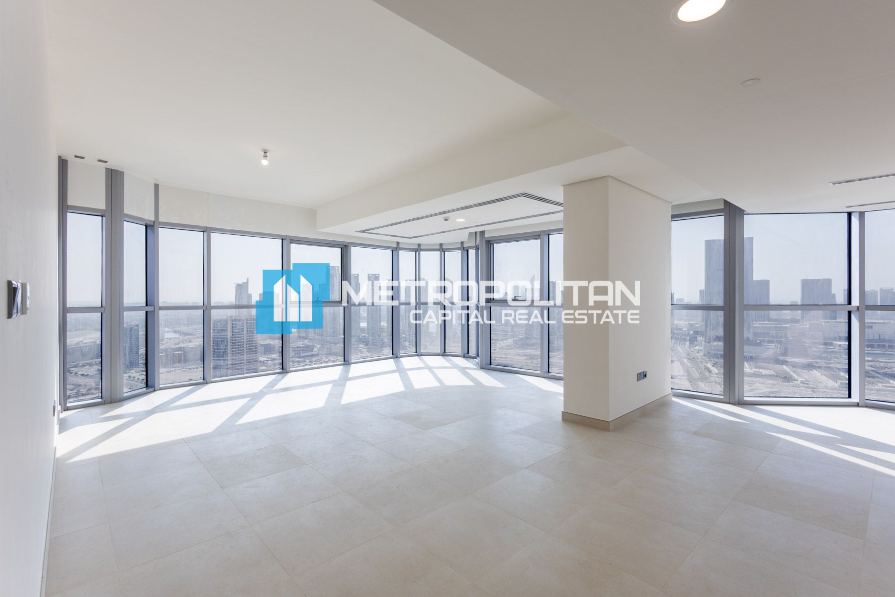Beautiful 3BR+M | High Floor | Vacant | Full Canal