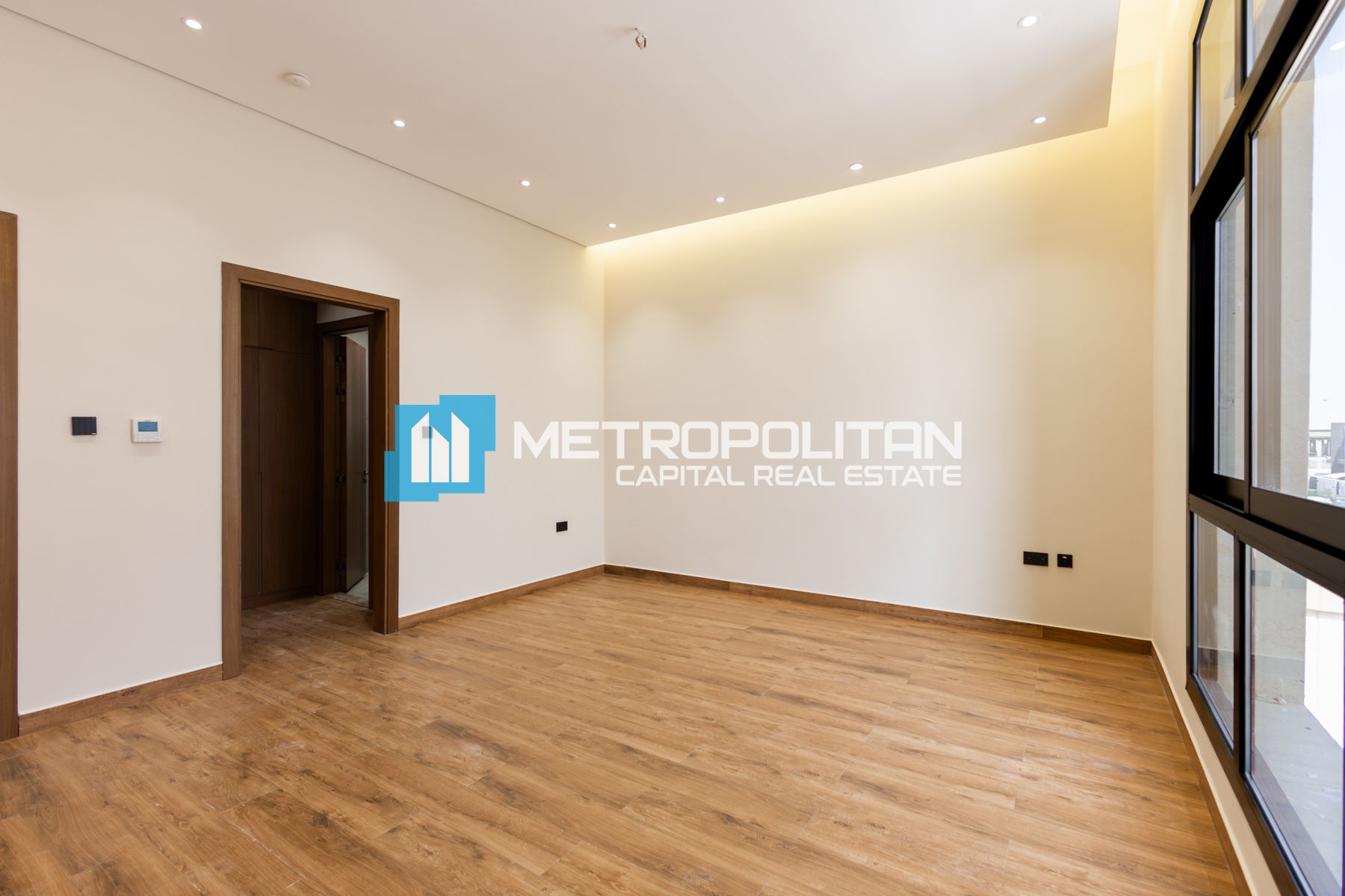 Prime Location | Closed Kitchen | Vacant villa