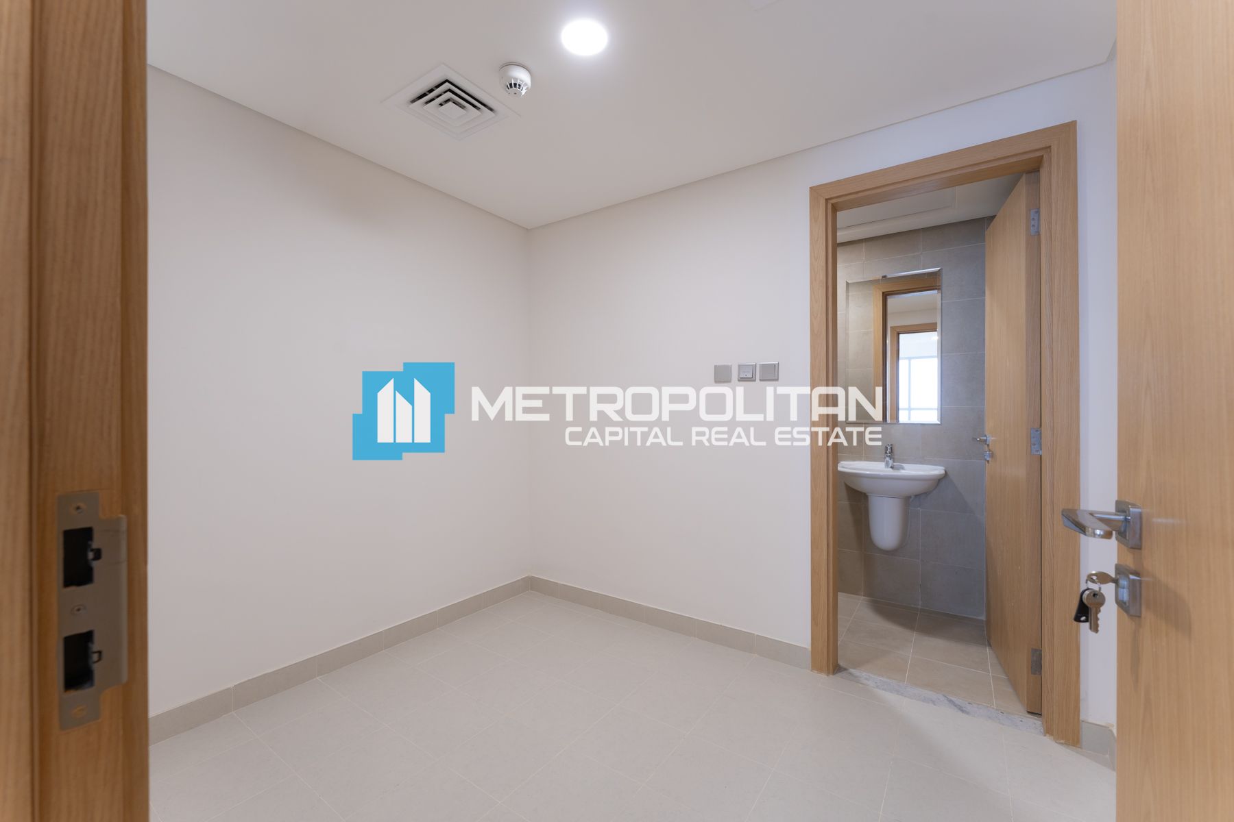 Sea View | High Floor | Corner 2BR+M | Study Room