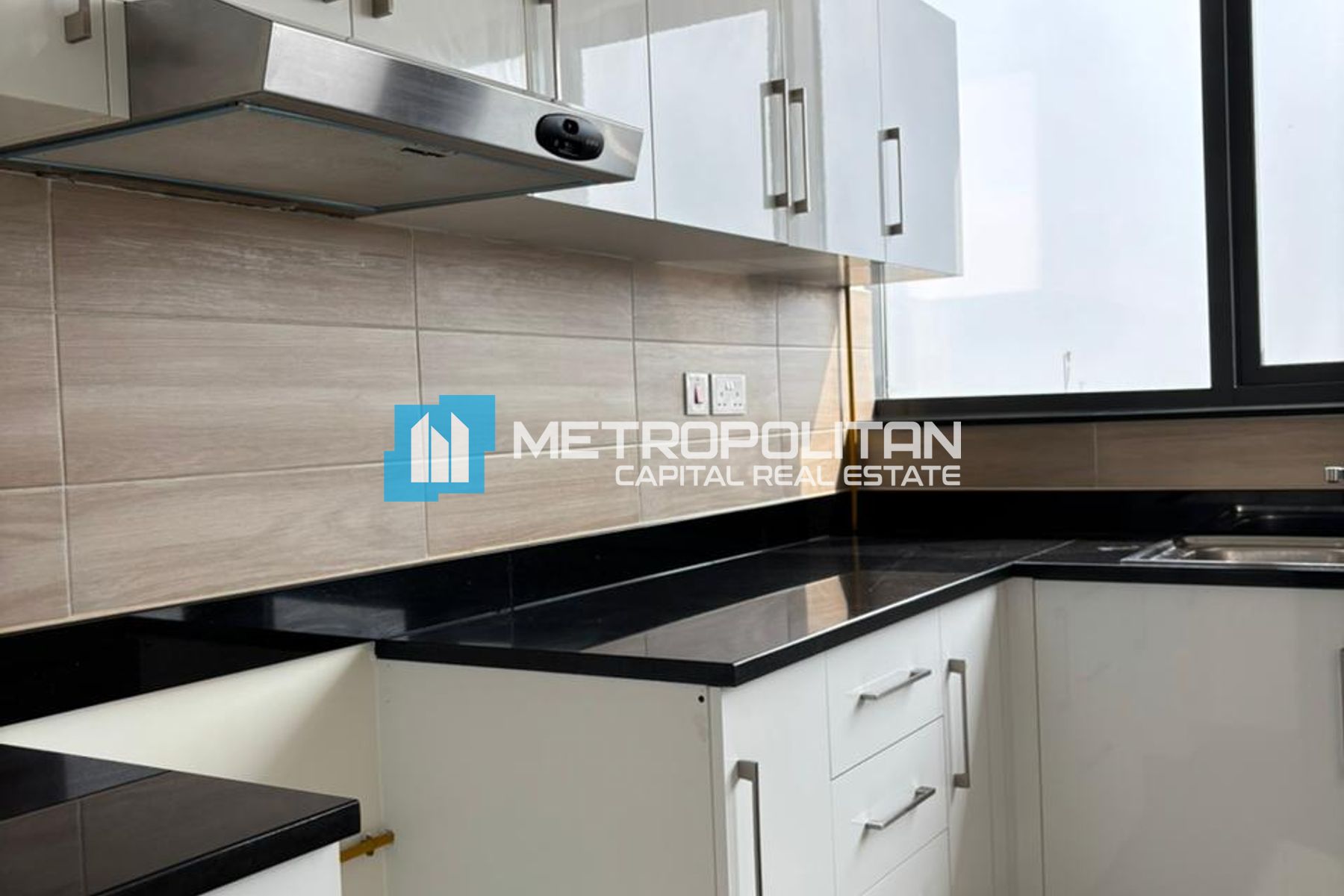 HOT DEAL | 2BHK HIGH FLOOR | SEA VIEWS | CORNER