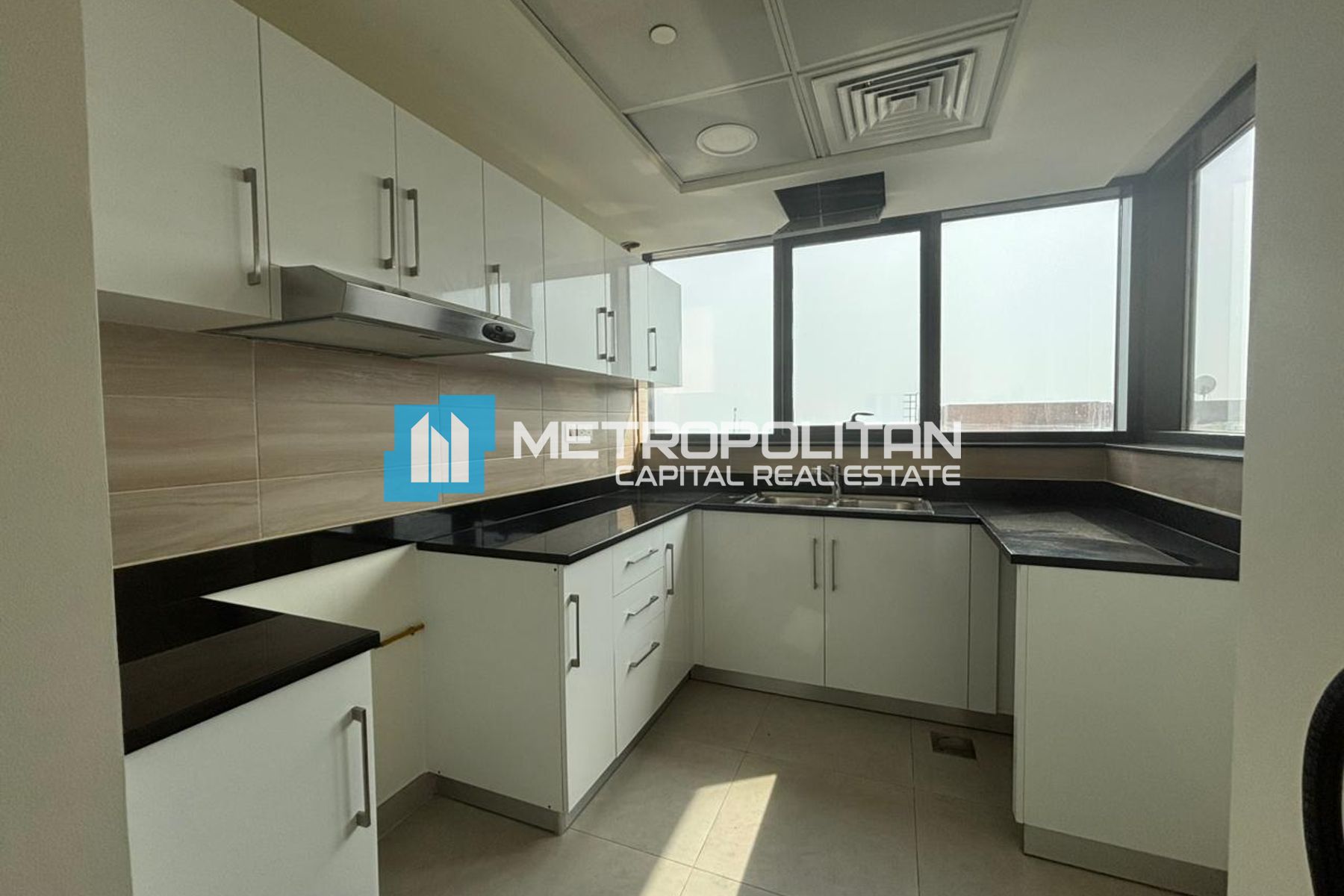 HOT DEAL | 2BHK HIGH FLOOR | SEA VIEWS | CORNER