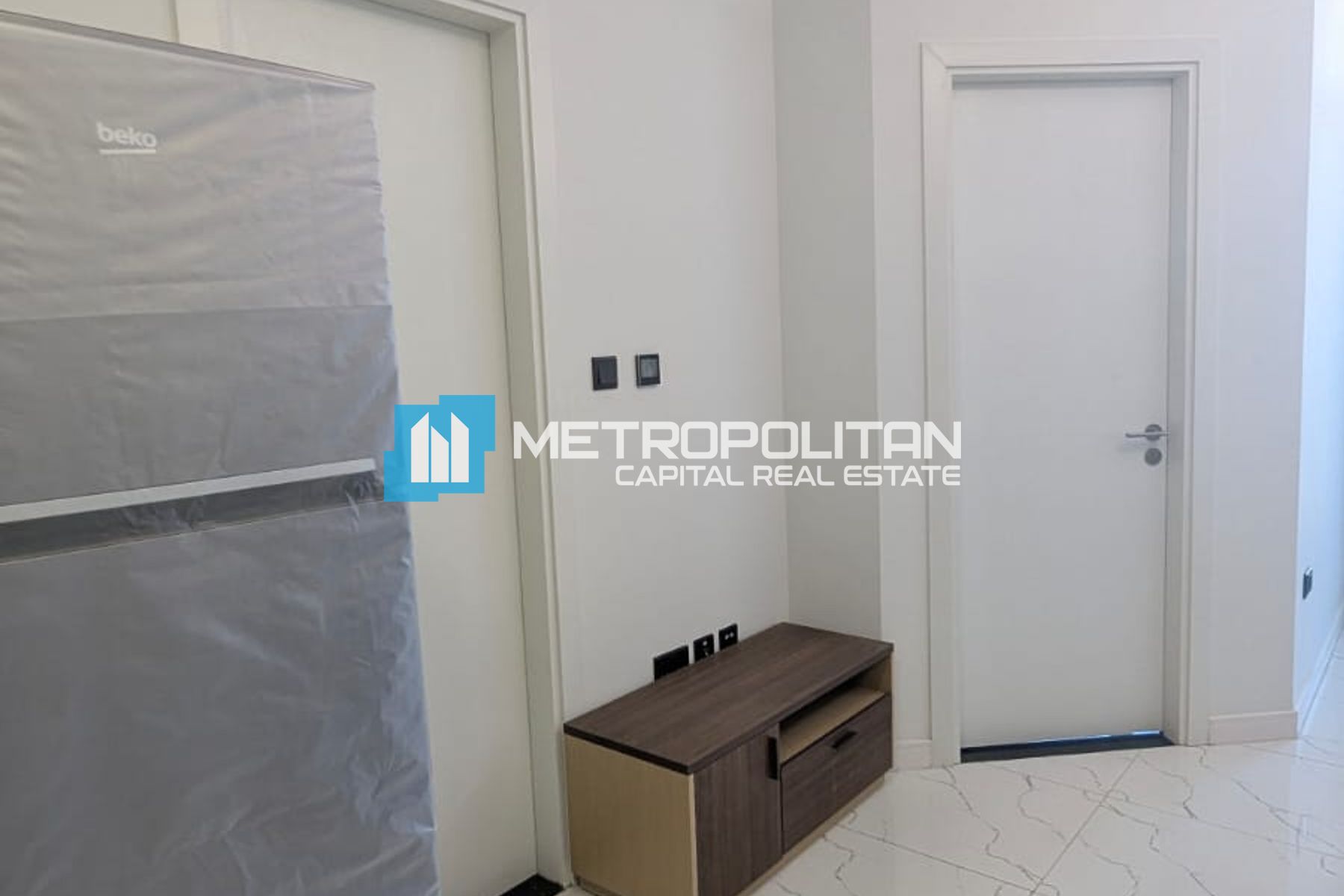 شقة للبيع في The Gate، Masdar City - MCS-50627