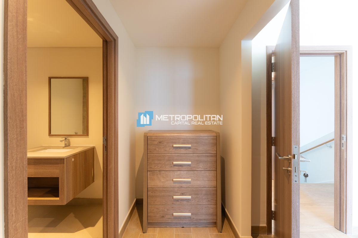 Vastu | 2BR w/ Maids | Landscaped Garden | Phase 2