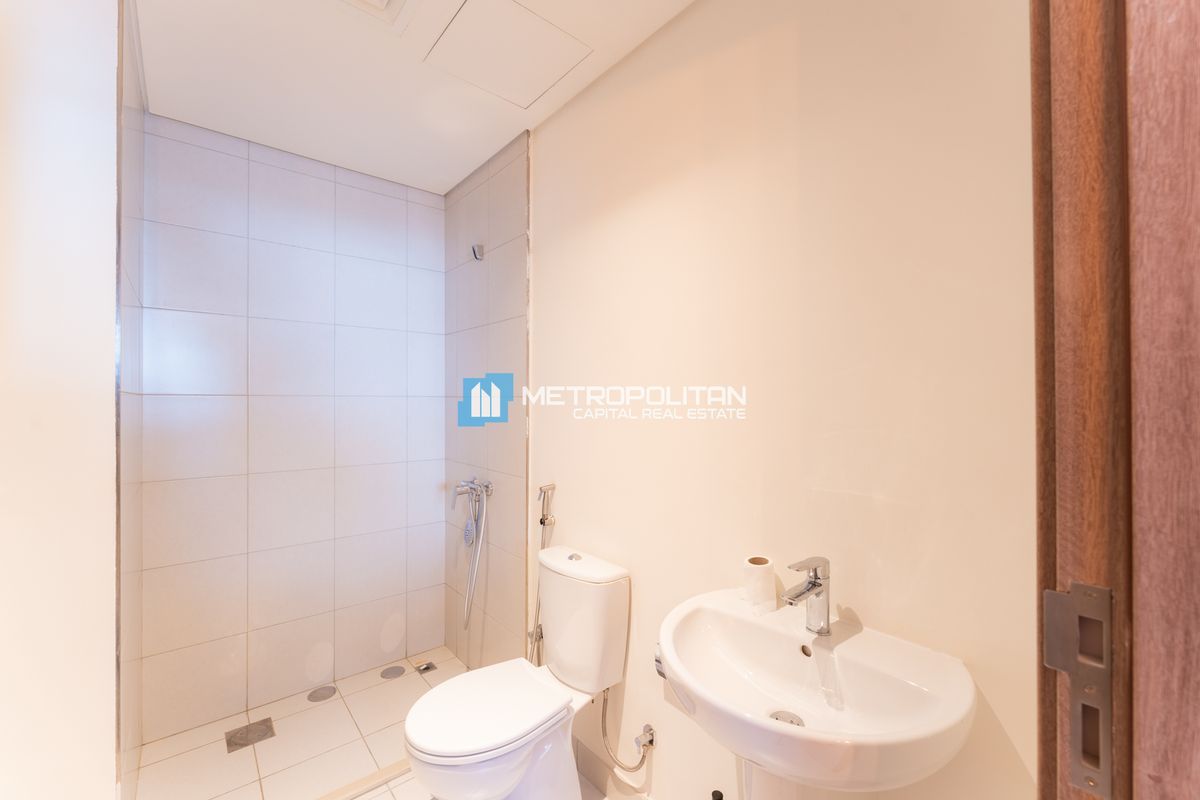 Vastu | 2BR w/ Maids | Landscaped Garden | Phase 2